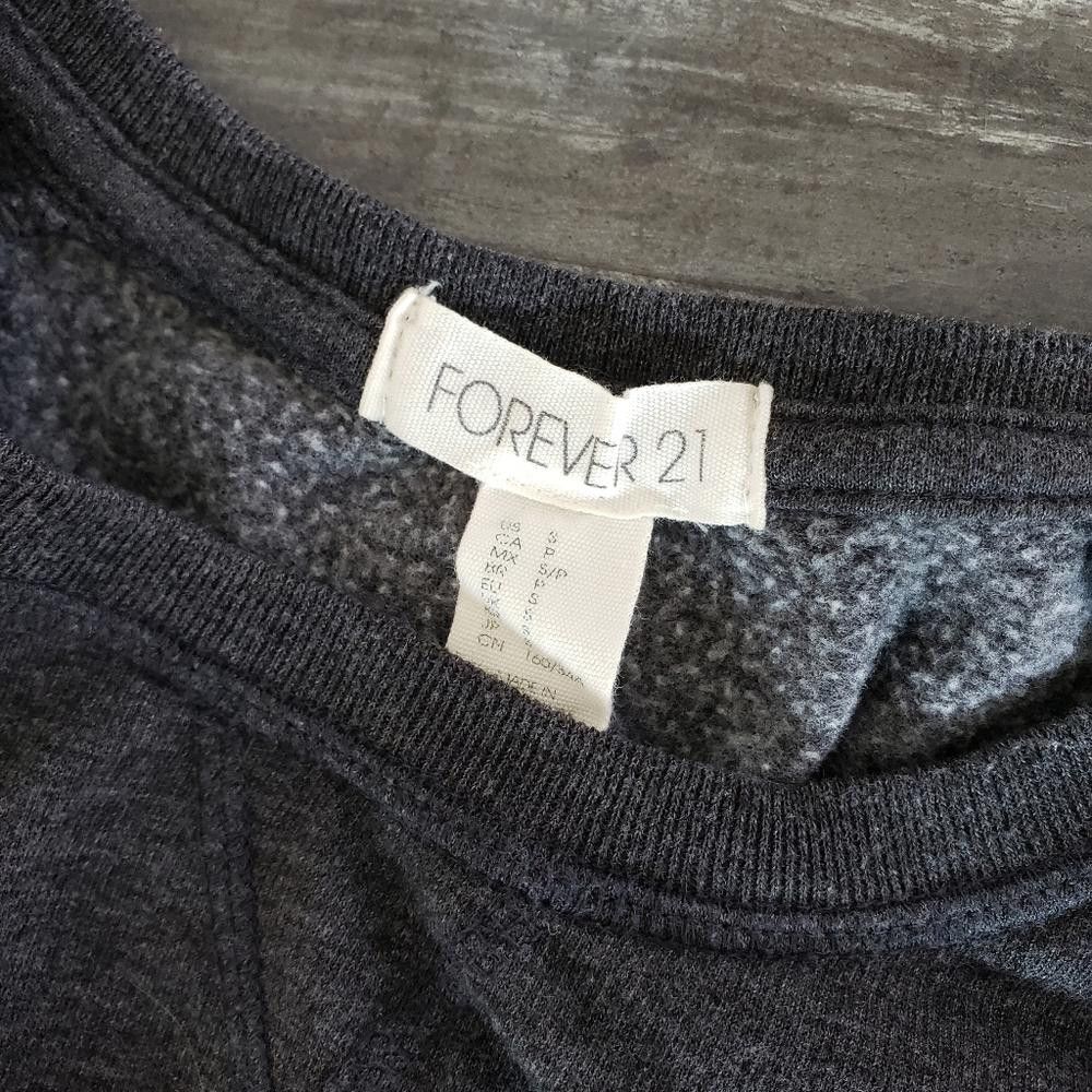 Forever 21 Dark Grey Long F21 Sweater Long Sleeve Size S / US 4 / IT 40 - 3 Thumbnail