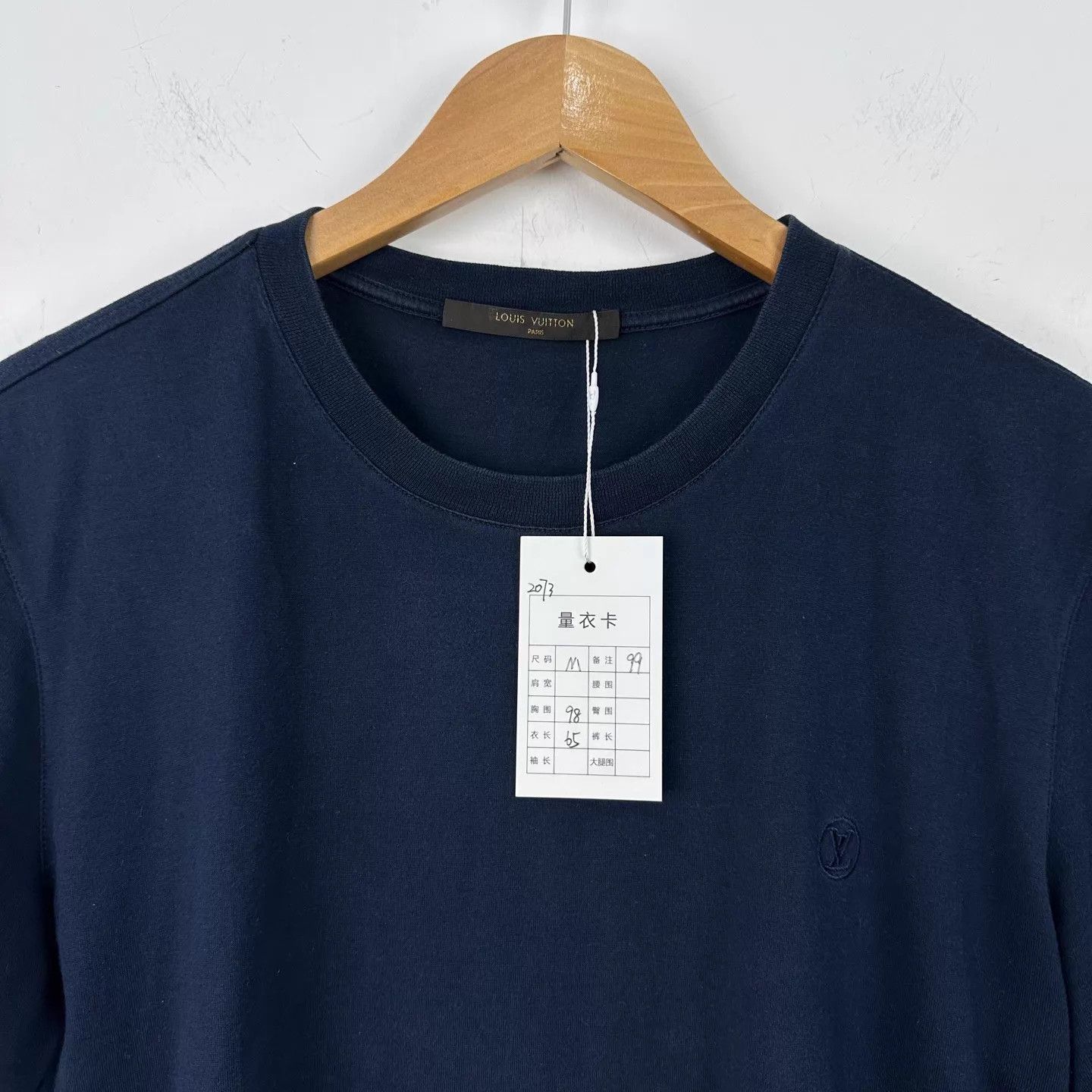 Louis Vuitton Louis Vuitton Small Logo Short Sleeve Tee M 99 New Size US M / EU 48-50 / 2 - 3 Thumbnail