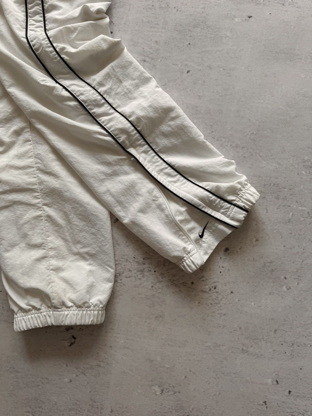Nike × Vintage NIKE VINTAGE BASIC LOGO OVERSIZE BAGGY PANTS Size US 32 / EU 48 - 2 Thumbnail