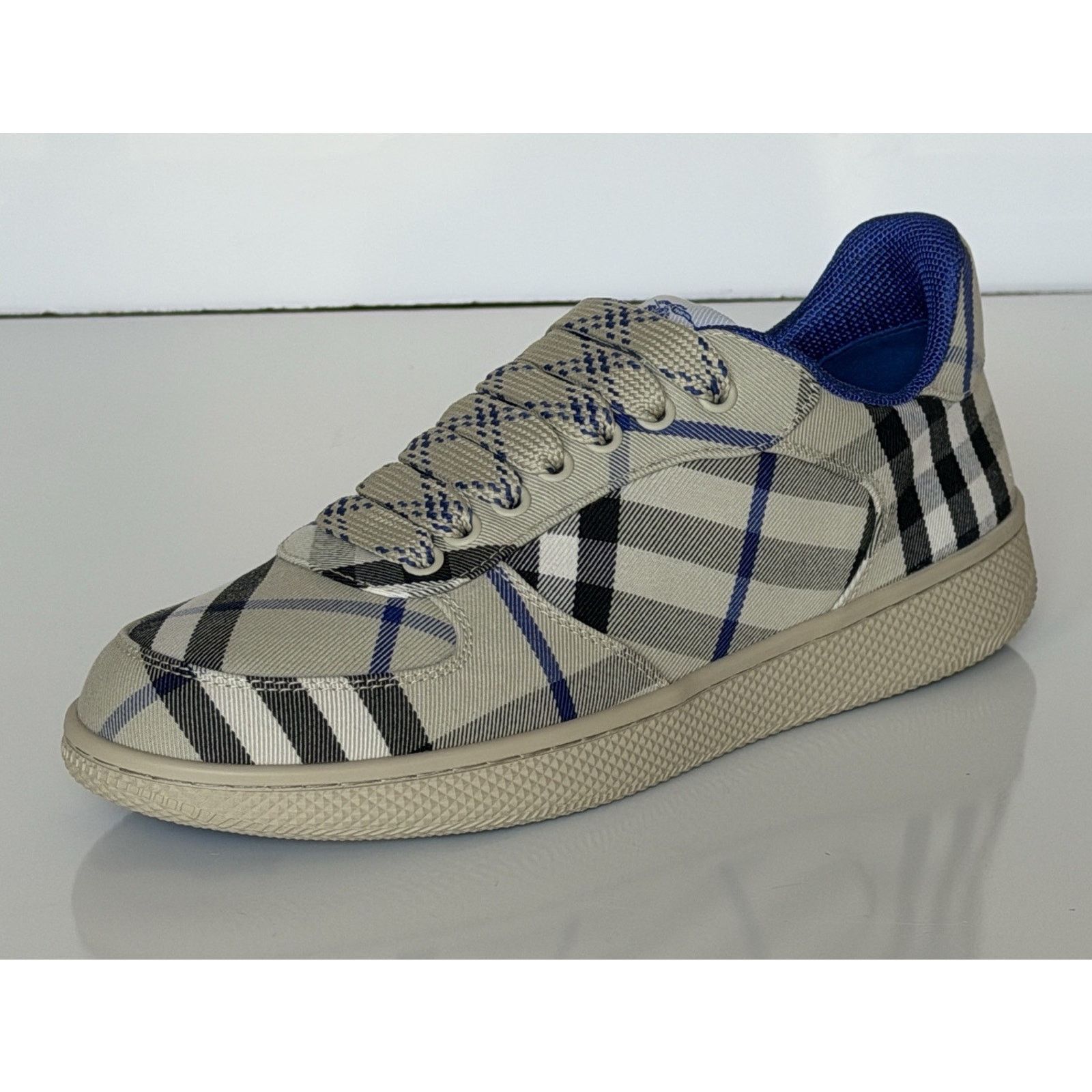 Burberry Burberry Women's Lichen IP Check Sneakers 9 US 8095373 Size US 9 / IT 39 - 3 Thumbnail