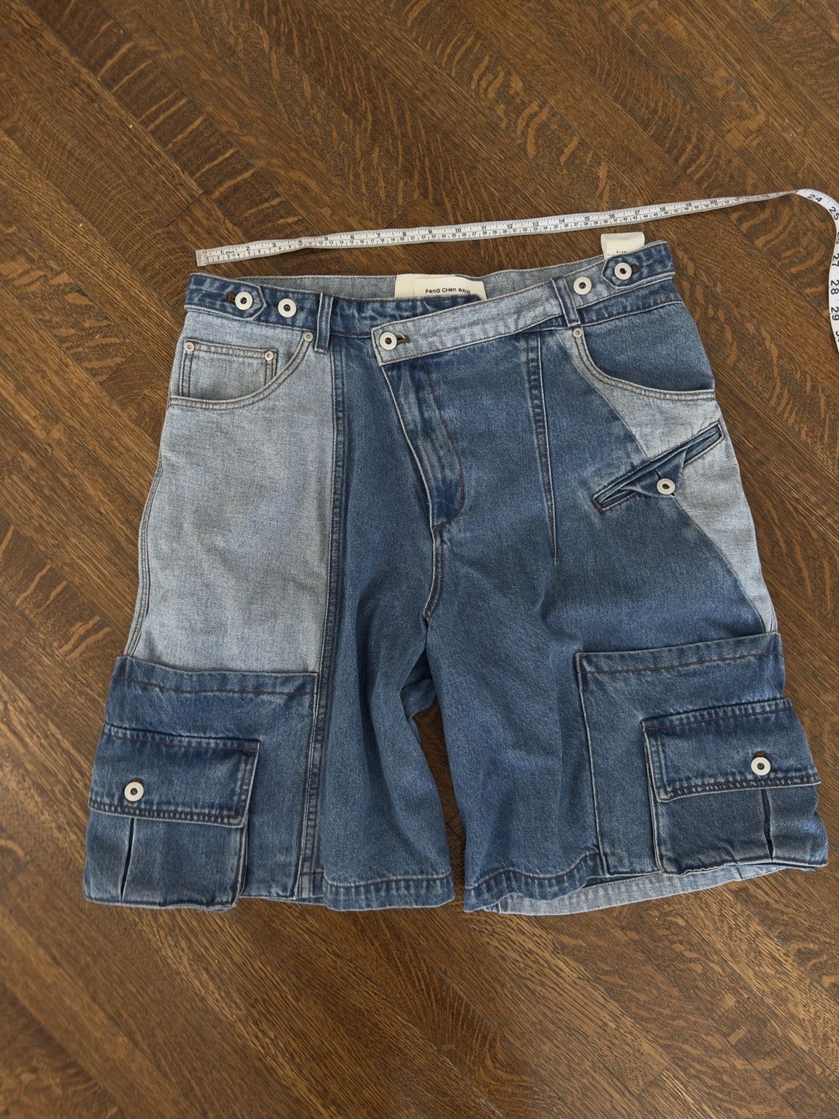 Feng Chen Wang Feng Chen Wang reworked denim cargo shorts Size US 36 / EU 52 - 4 Thumbnail