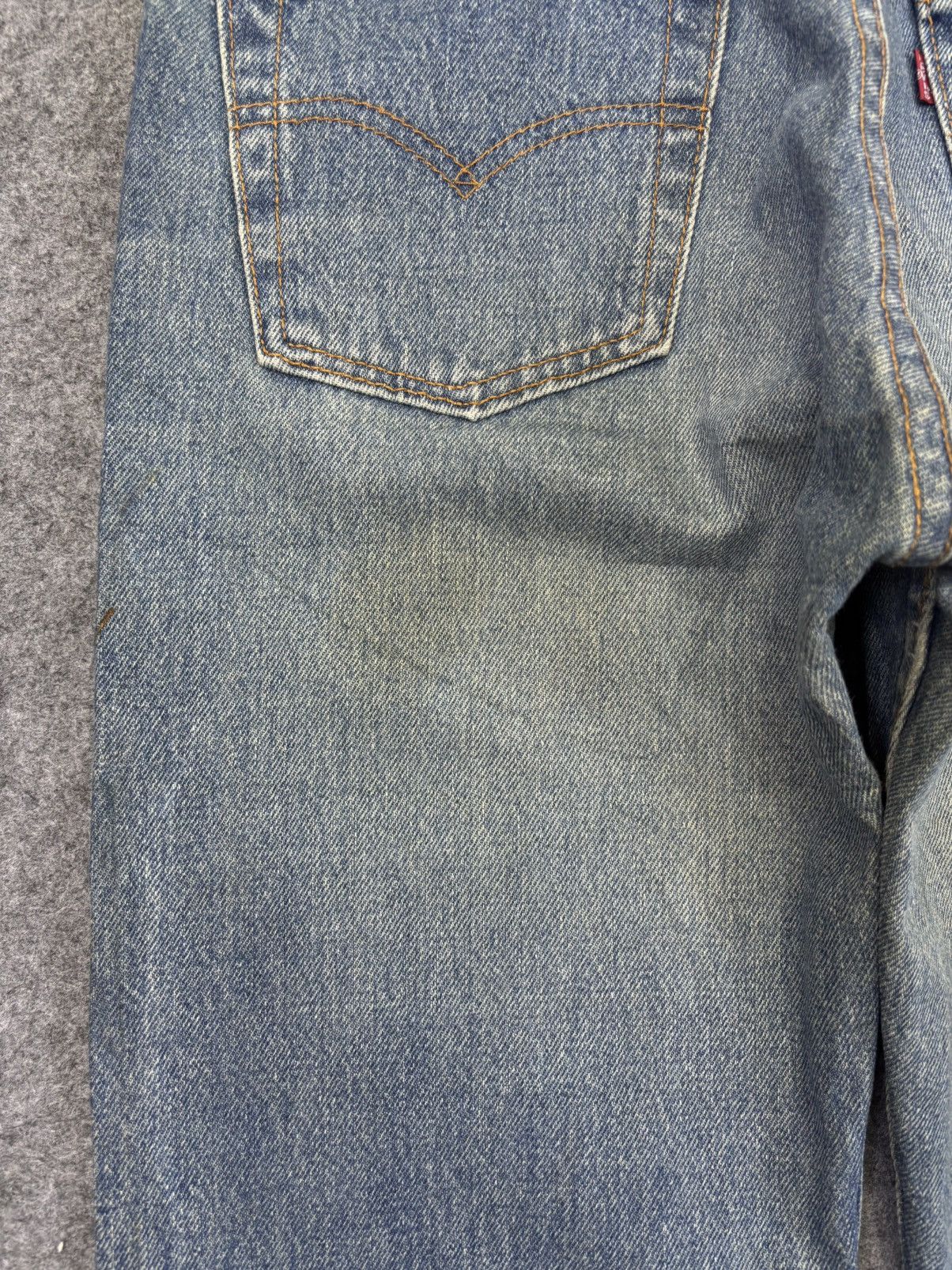 Levi's Vtg Levis 501 Medium Wash Original Denim F948 Size US 27 - 9 Thumbnail