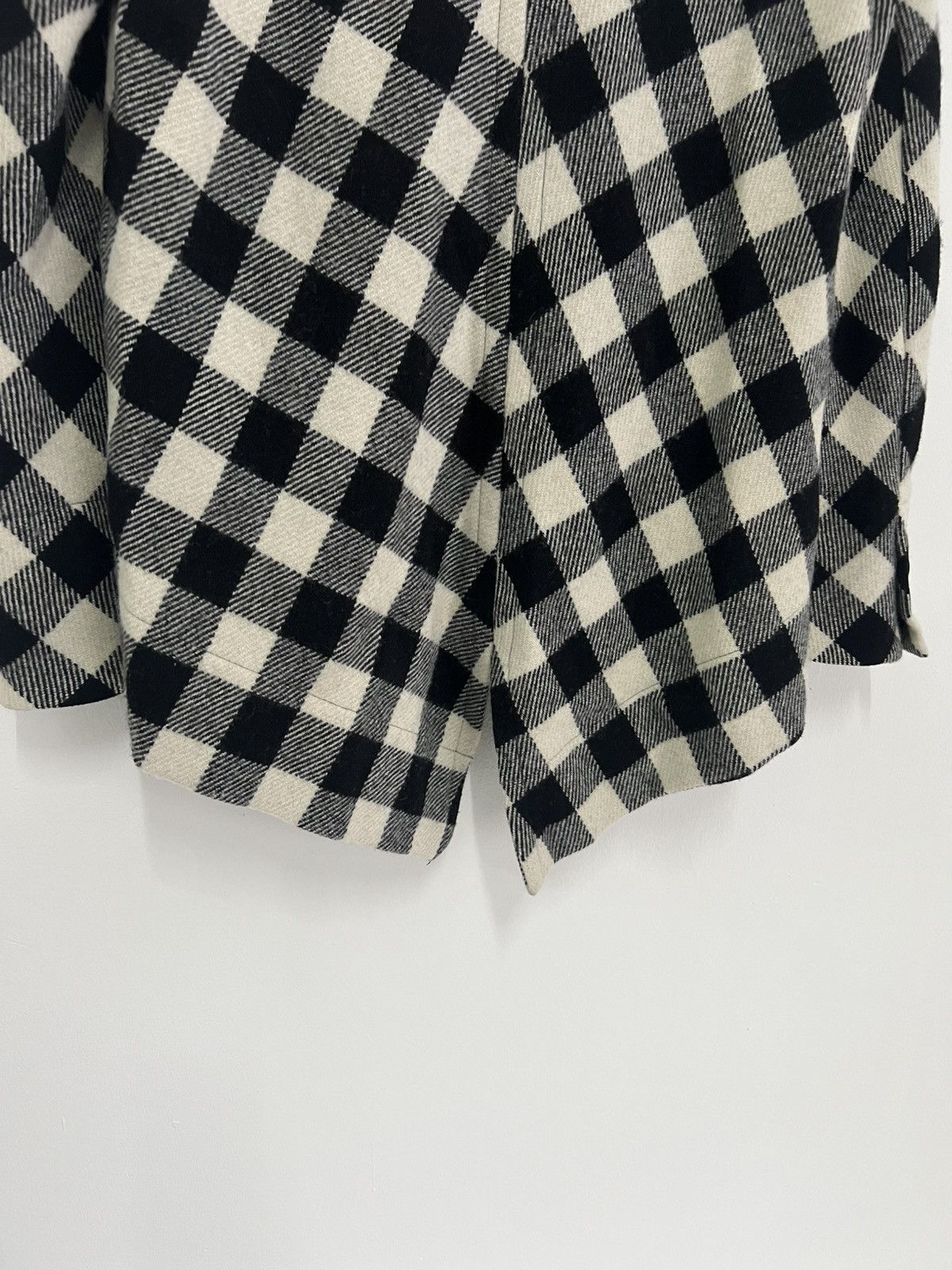 Dirain Bajra Daikanyama Asymmetrical Button Wool Fishtail Jacket Size US S / EU 44-46 / 1 - 7 Thumbnail