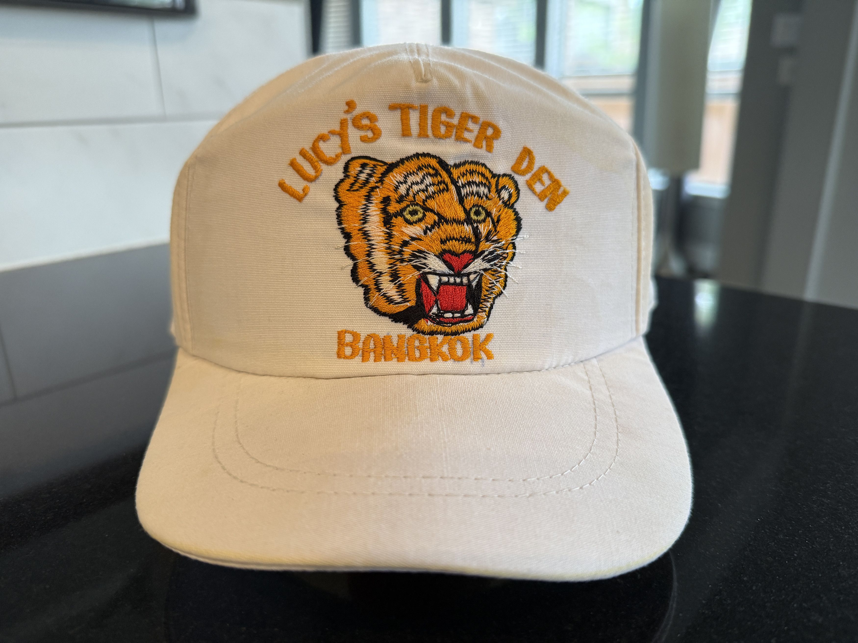 Other Rare Vintage Lucy’s Tiger Den Bangkok Hat Size ONE SIZE - 1 Thumbnail