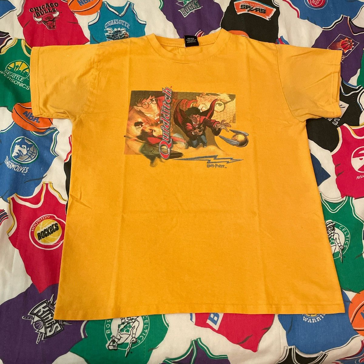 Vintage Vintage 2001 Harry Potter Anime Quidditch Official Tee Size US M / EU 48-50 / 2 - 1 Thumbnail