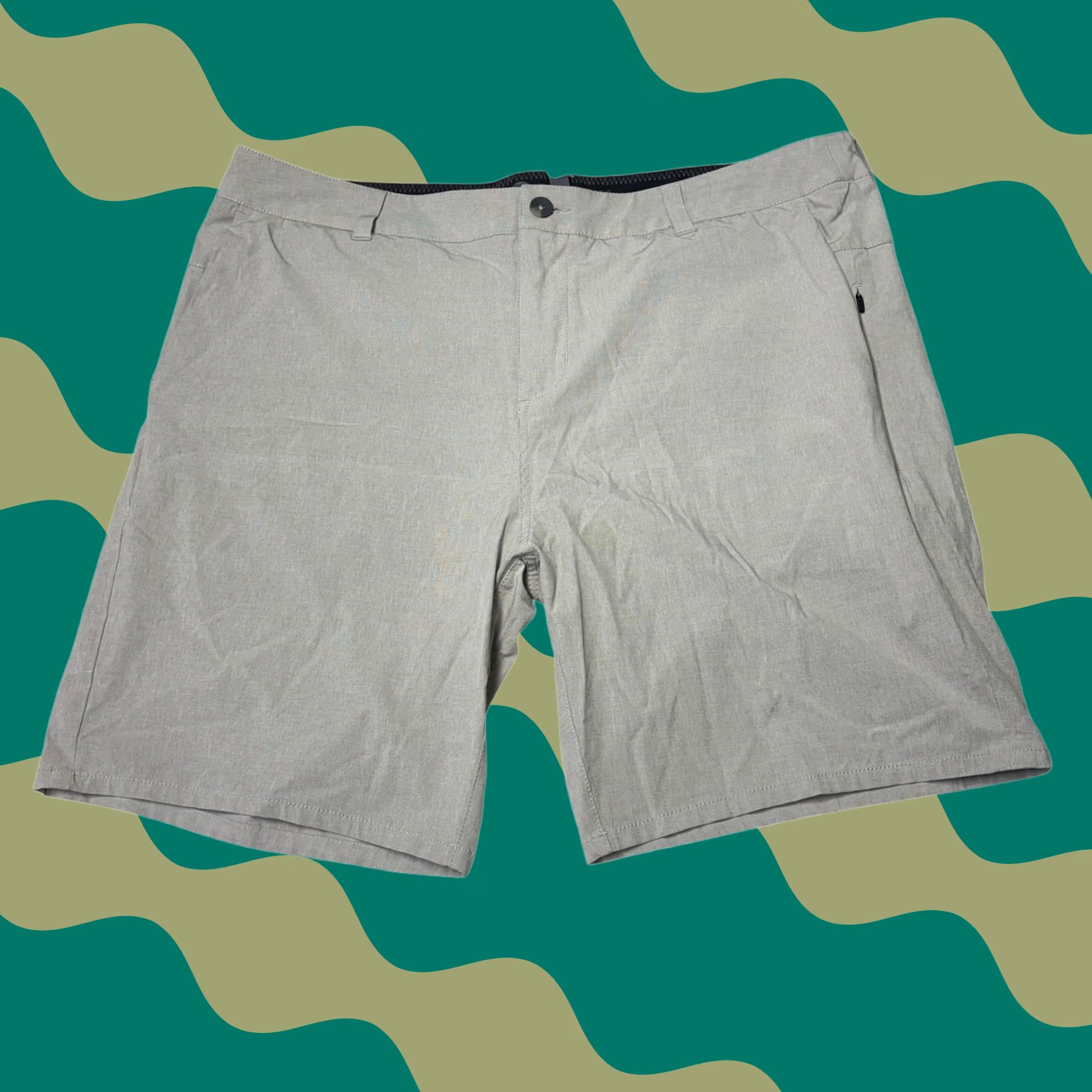 Vuori Vuori Aim Shorts Mens W38xL8 Light Grey Performance Chino Hybrid 8 Inch Size US 38 / EU 54 - 1 Thumbnail