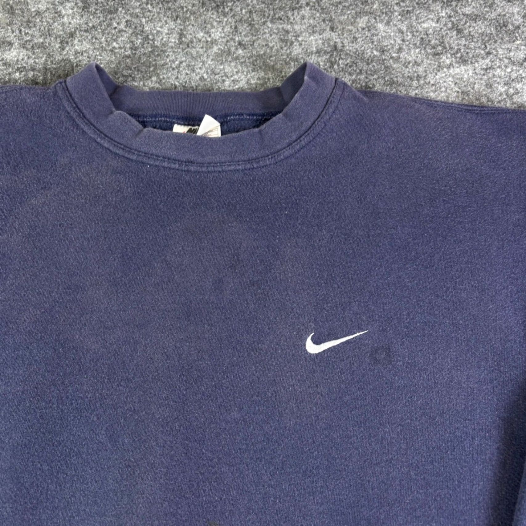 Nike VINTAGE Nike Sweatshirt Crewneck Pullover Embroidered Swoosh Logo XXL Navy Blue Women/Men? Size US XXL / EU 58 / 5 - 8 Thumbnail