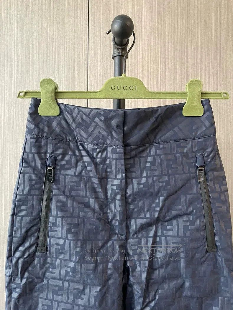 Fendi Fendi Classic Logo Skirt Pants for Ladies Size 25" / US 0 / IT 36 - 2 Thumbnail