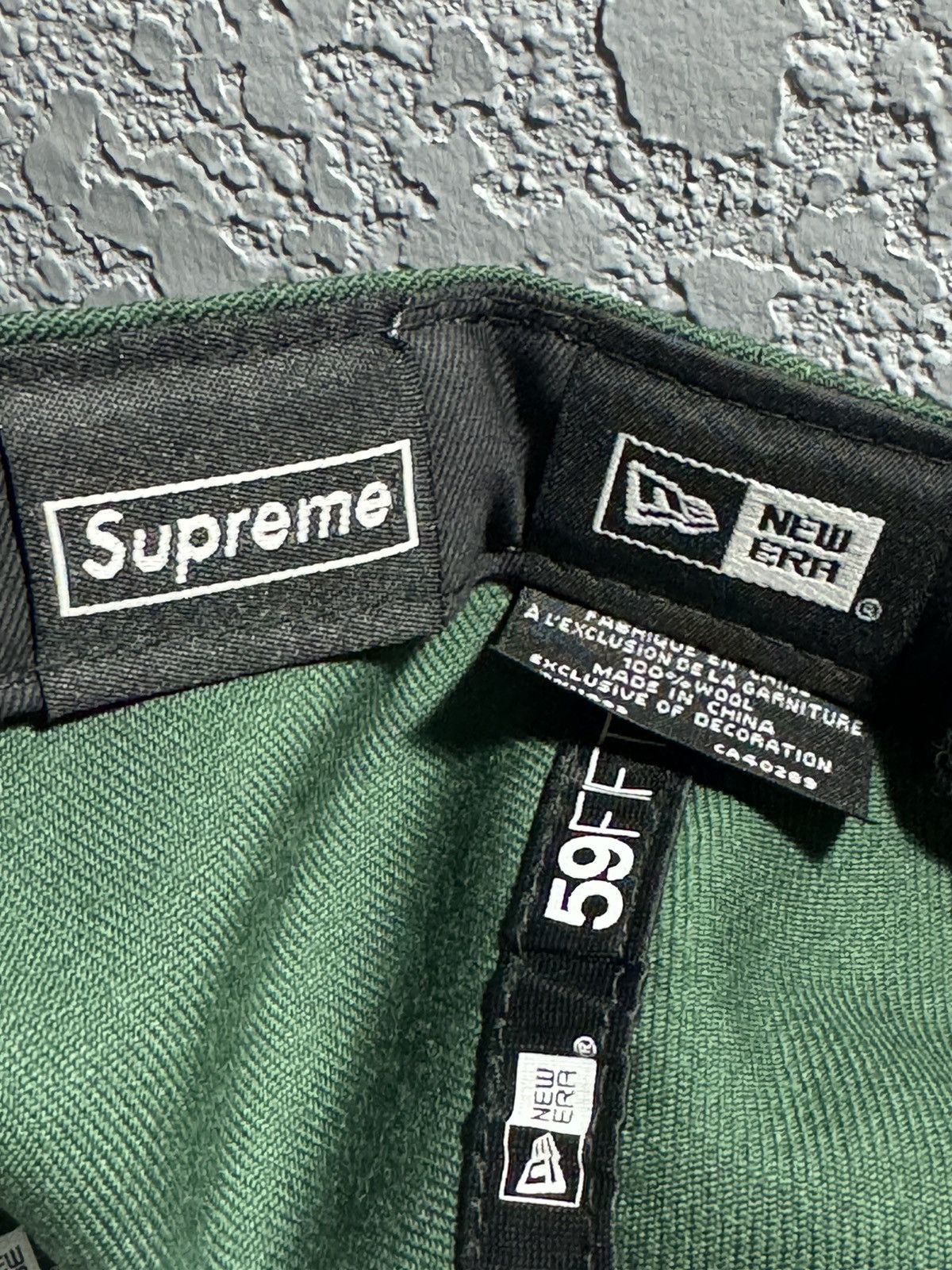 New Era × Supreme Supreme S Logo New Era Size ONE SIZE - 4 Thumbnail