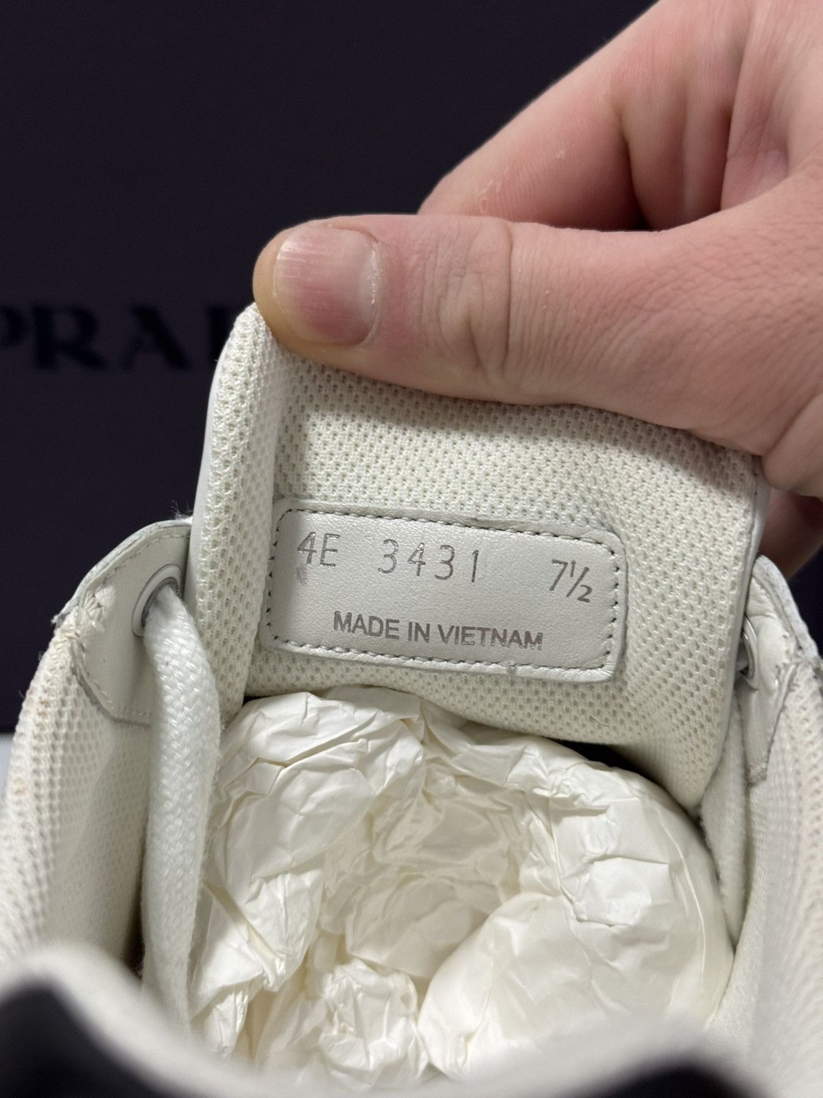 Prada Prada white leather sneakers men us 8 eur 41 Size US 8 / EU 41 - 9 Thumbnail