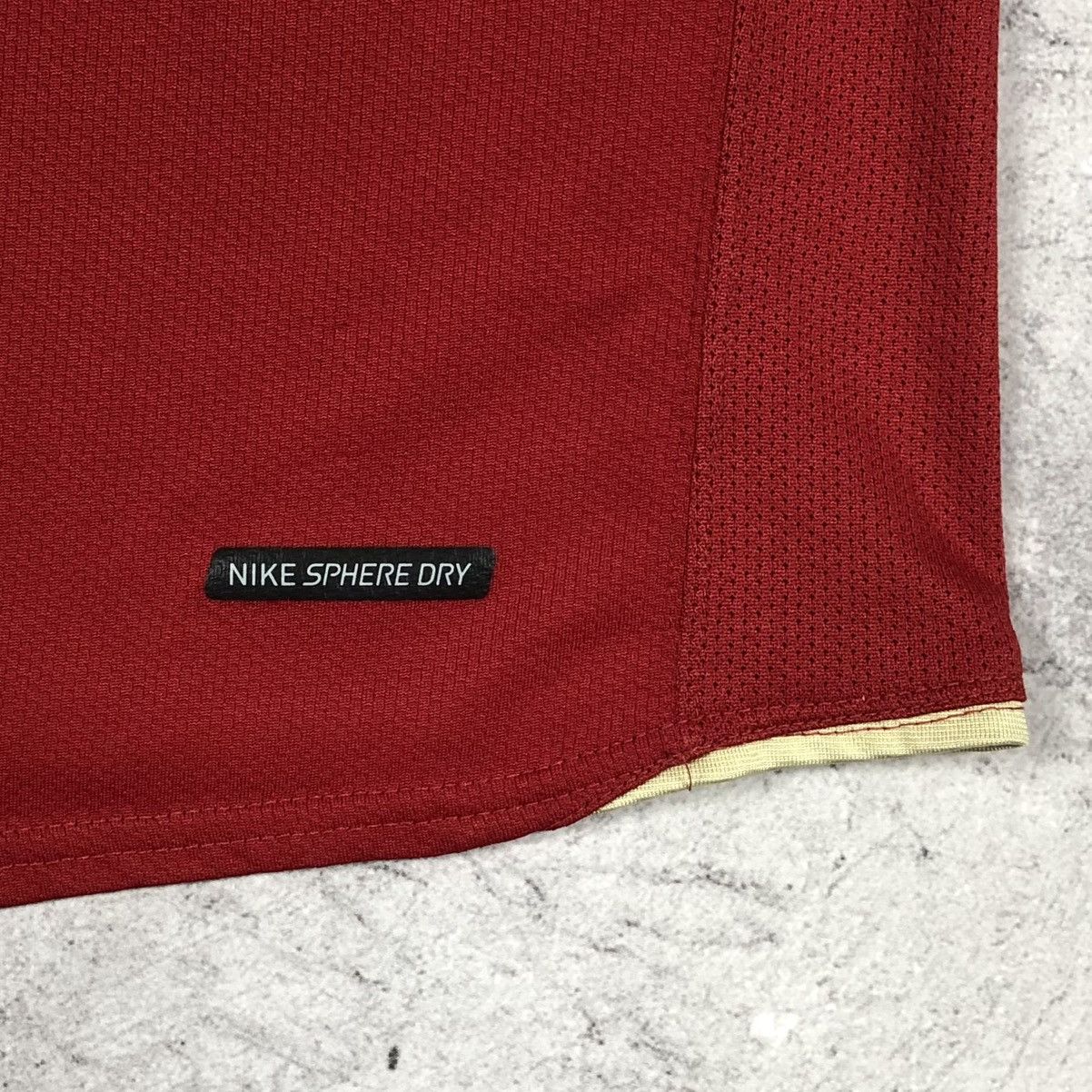 Nike Manchester United 2006-2007 Nike Home Soccer Jersey Size US S / EU 44-46 / 1 - 19 Thumbnail