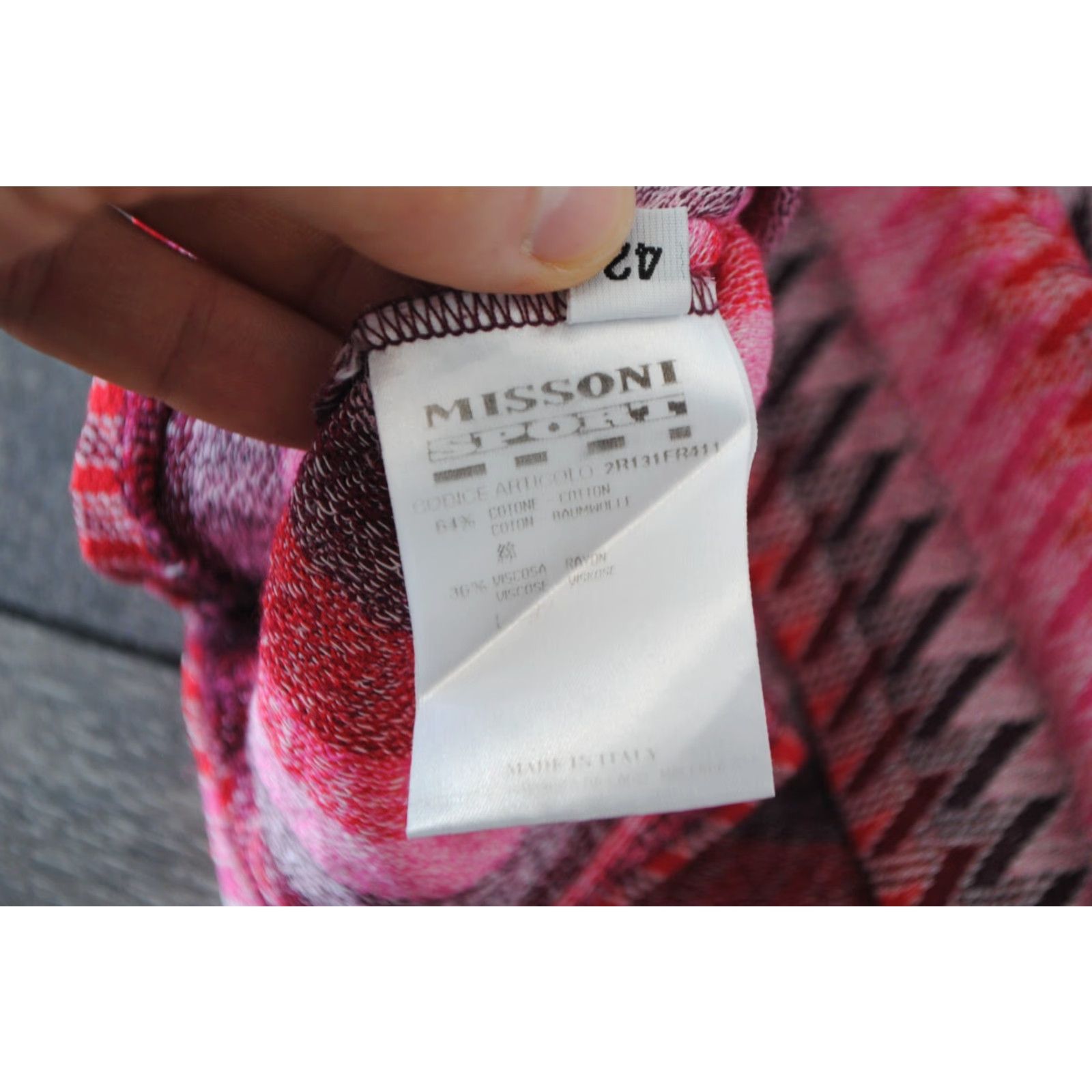 Missoni Missoni SPORT T-Shirt WOMEN Red 42 XS Zig Zag Knit Tunic Tee AUTHENTIC Size M / US 6-8 / IT 42-44 - 5 Thumbnail