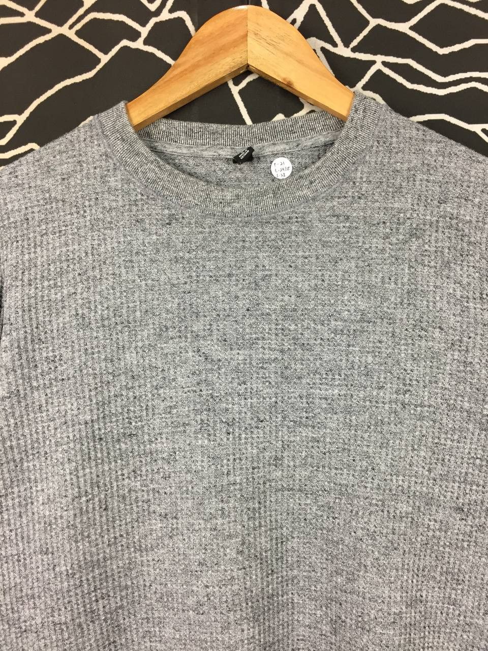 Uniqlo Uniqlo Casual Waffle knit Crew Neck Long Sleeve Tee Size S Size US S / EU 44-46 / 1 - 3 Thumbnail