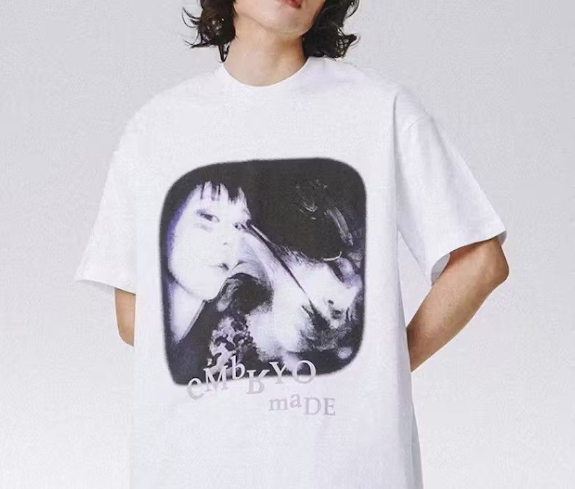 Japanese Brand White Color Embryo Made Print Tee Size US L / EU 52-54 / 3 - 3 Thumbnail