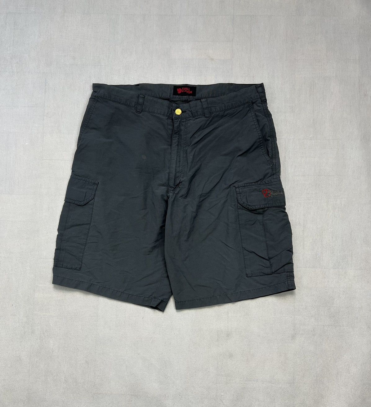 Fjallraven Cargo Shorts Fjallraven Small Logo Size US 34 / EU 50 - 1 Thumbnail