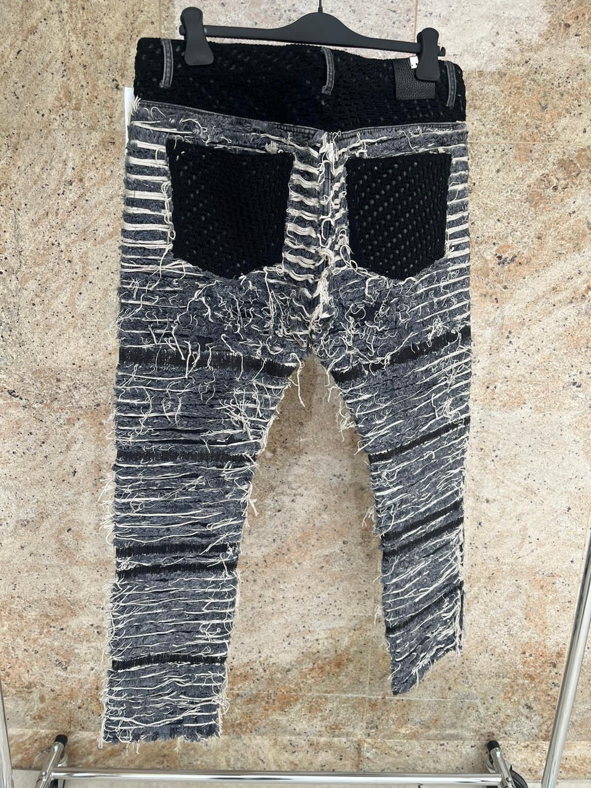 Alyx 6 Pocket Blackmeans Distressed & Frayed Denim in Black Size US 36 / EU 52 - 20 Thumbnail