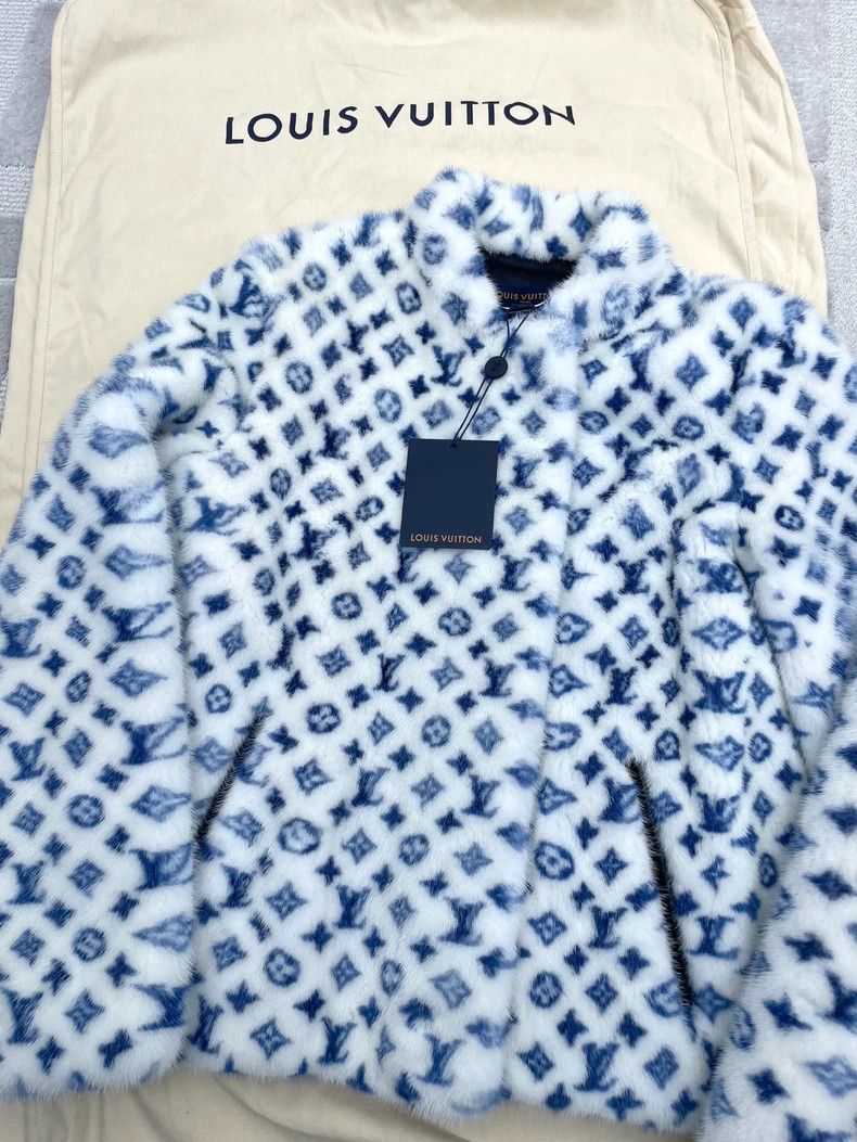 Louis Vuitton Louis Vuitton Old print mink fur jacket Size XXS / US 00 / IT 34 - 3 Thumbnail