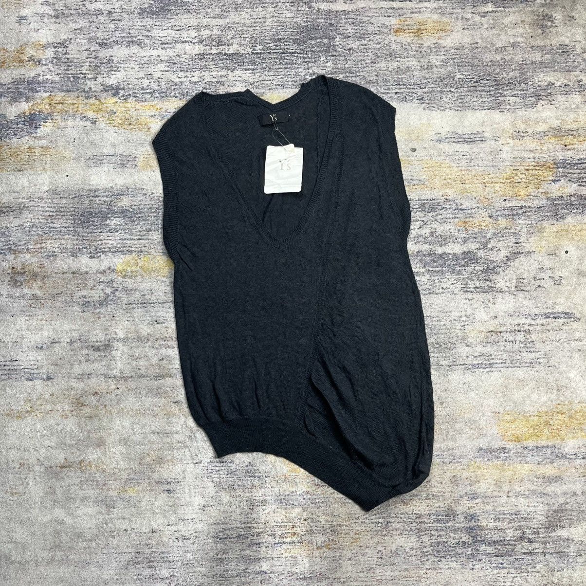 Yohji Yamamoto Y’S Yohji Yamamoto asymmetrical sleepless knit top Size M / US 6-8 / IT 42-44 - 1 Thumbnail