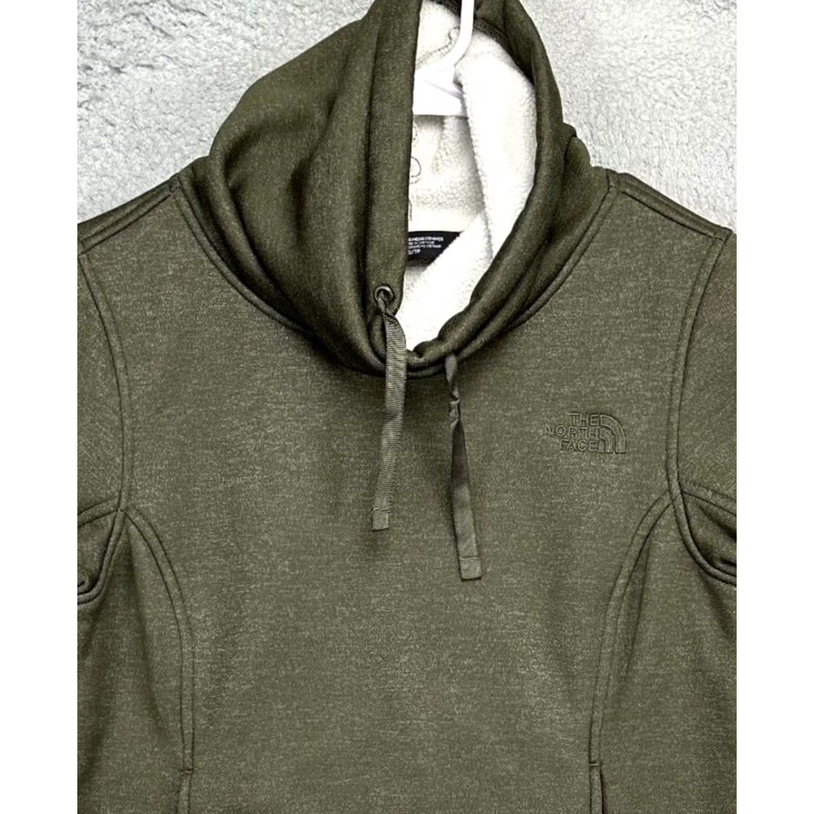 The North Face The North Face Cowl Neck Sweatshirt Womens XS Olive Fleece Lined Logo Pullover Long Sleeve Casual Outdoor Comfort Size XS / US 0-2 / IT 36-38 - 2 Thumbnail