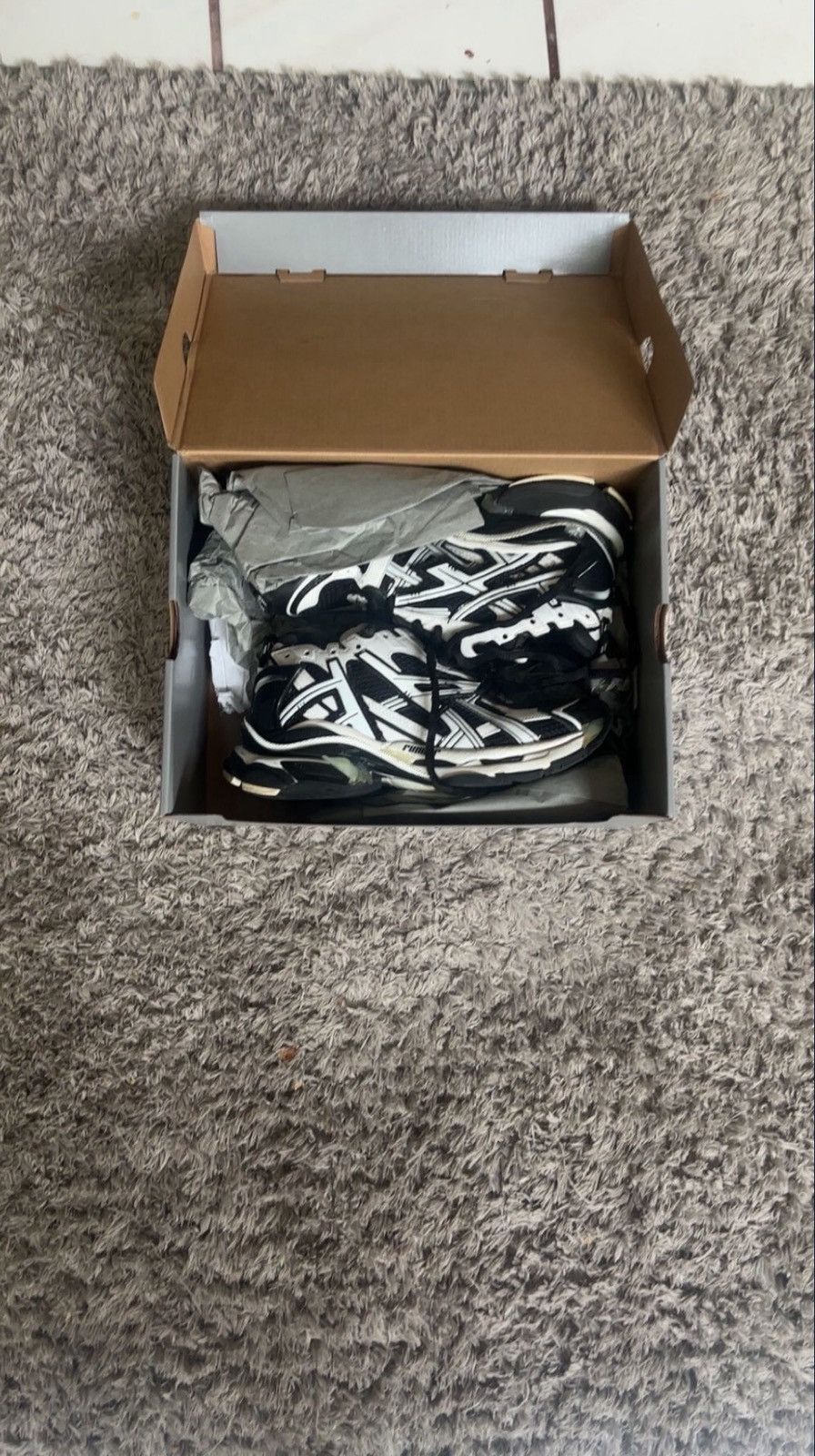 Balenciaga Balenciaga Runners Size US 7.5 / EU 40-41 - 1 Thumbnail