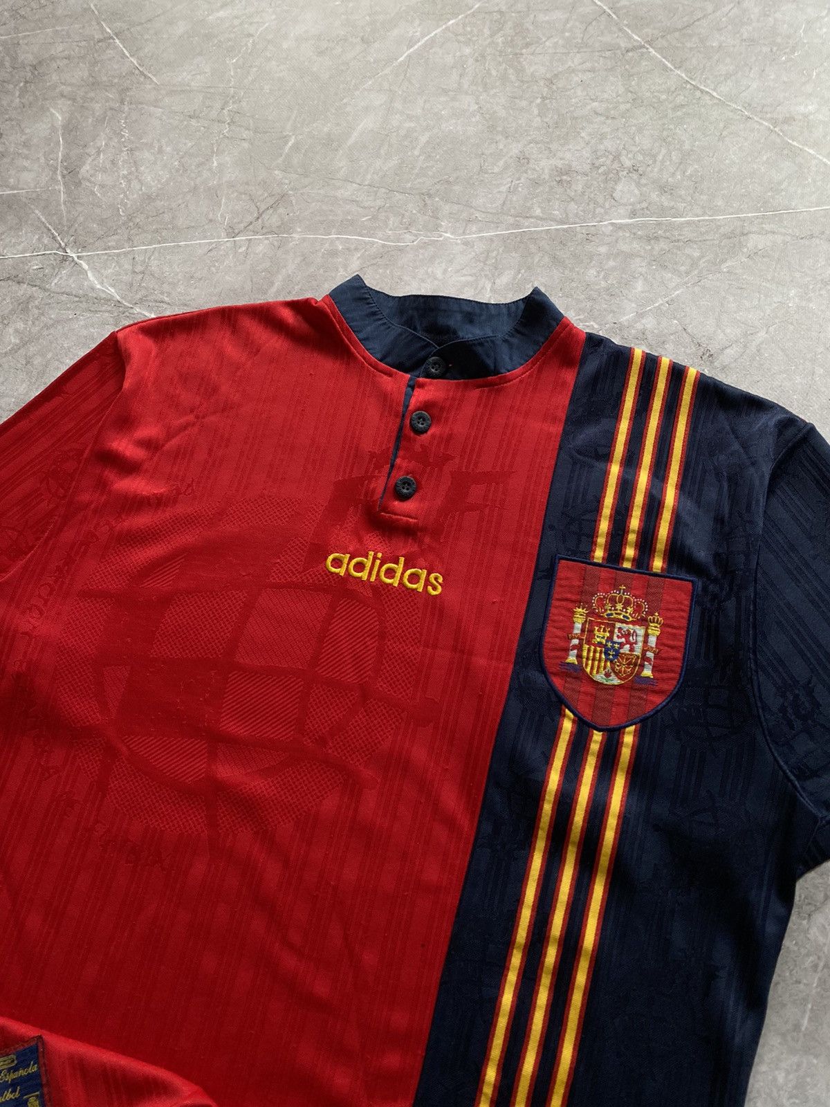 Adidas Vintage Adidas Spain 1996/98 Home Soccer Football Jersey Y2K Size US XL / EU 56 / 4 - 3 Thumbnail