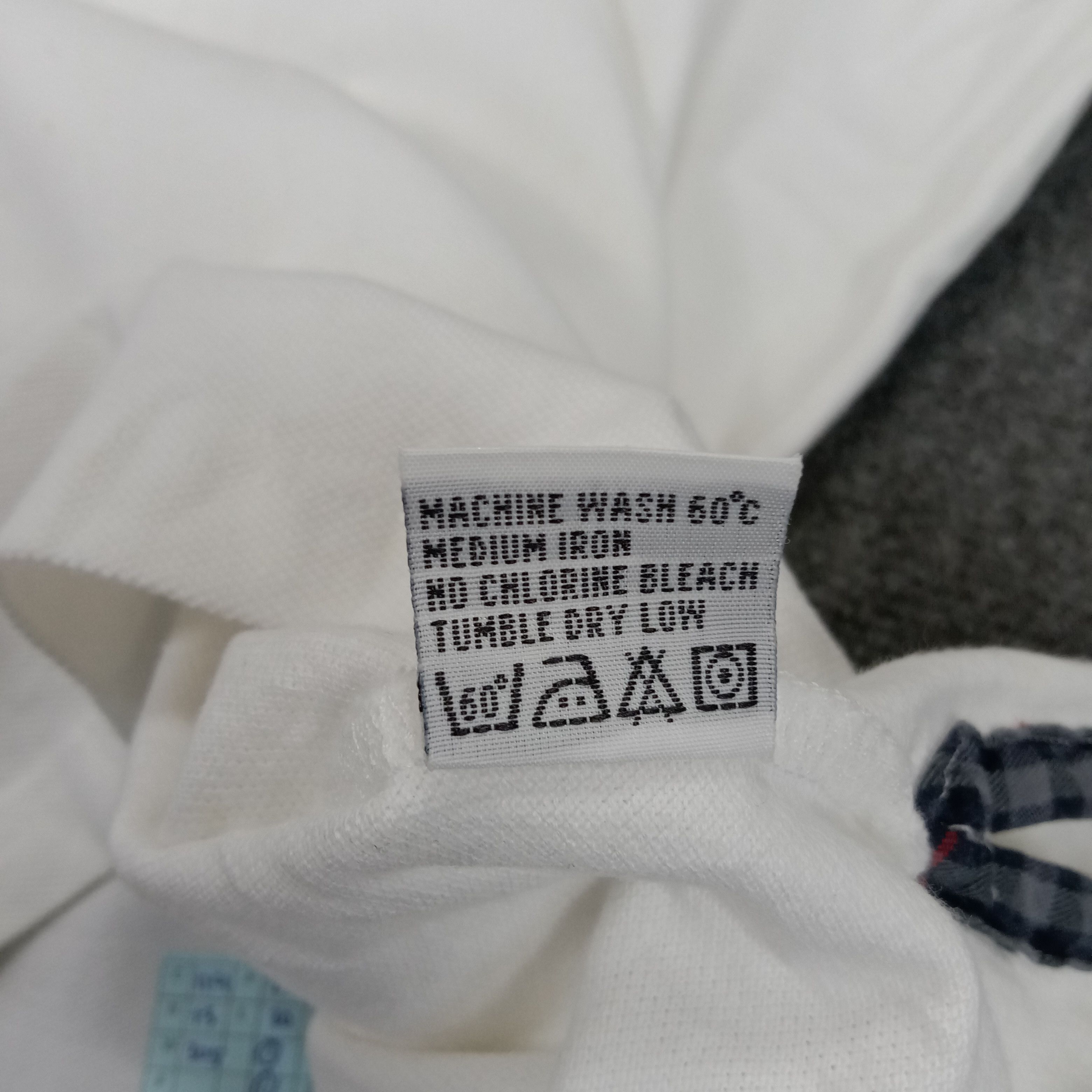 Burberry × Vintage Burberry London Luxury Brand Polos Size US M / EU 48-50 / 2 - 6 Thumbnail