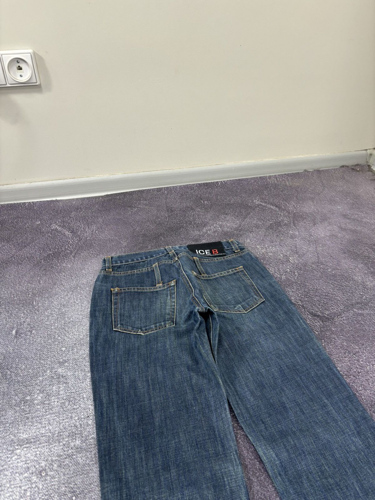 Iceberg Iceberg Vintage Women’s Blue Denim Slim Fit Luxury Jeans Size 26" / US 2 / IT 38 - 5 Thumbnail
