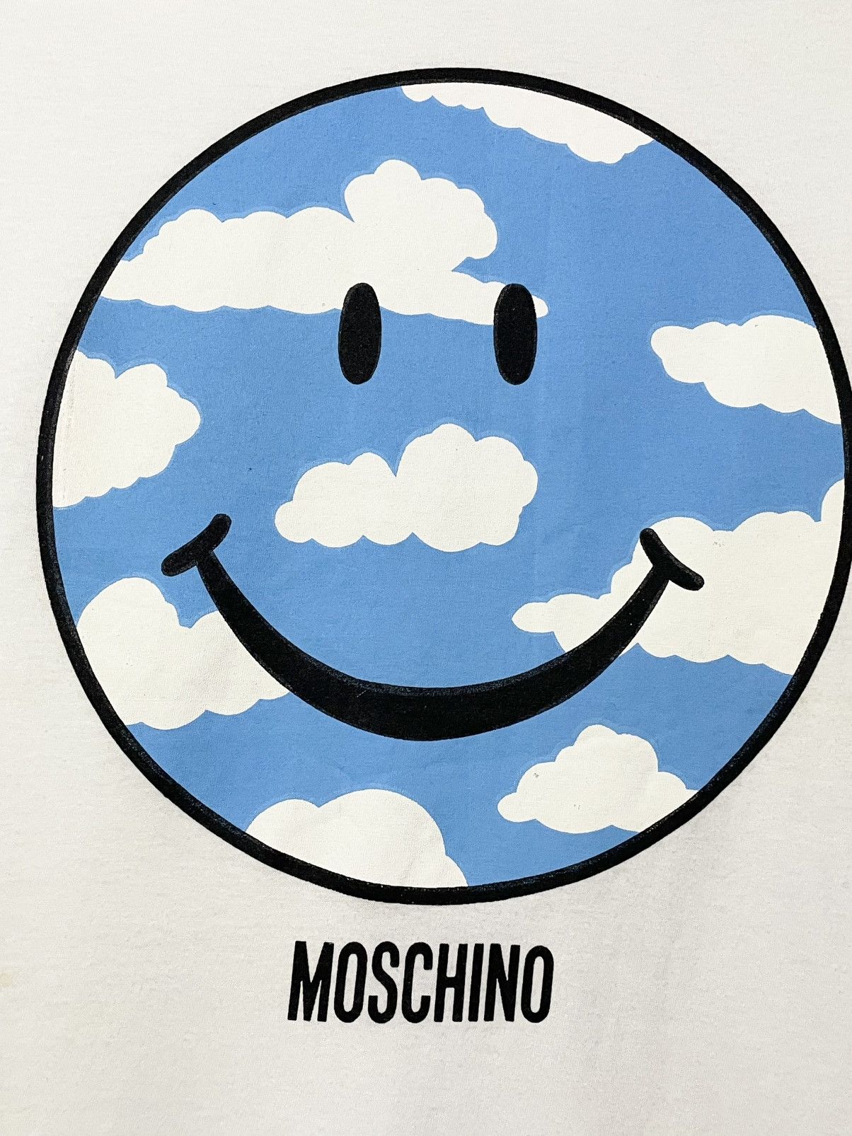 Moschino Vintage Designer Moschino Cloud Art Smiley Face Graphic Tee Size US M / EU 48-50 / 2 - 5 Thumbnail