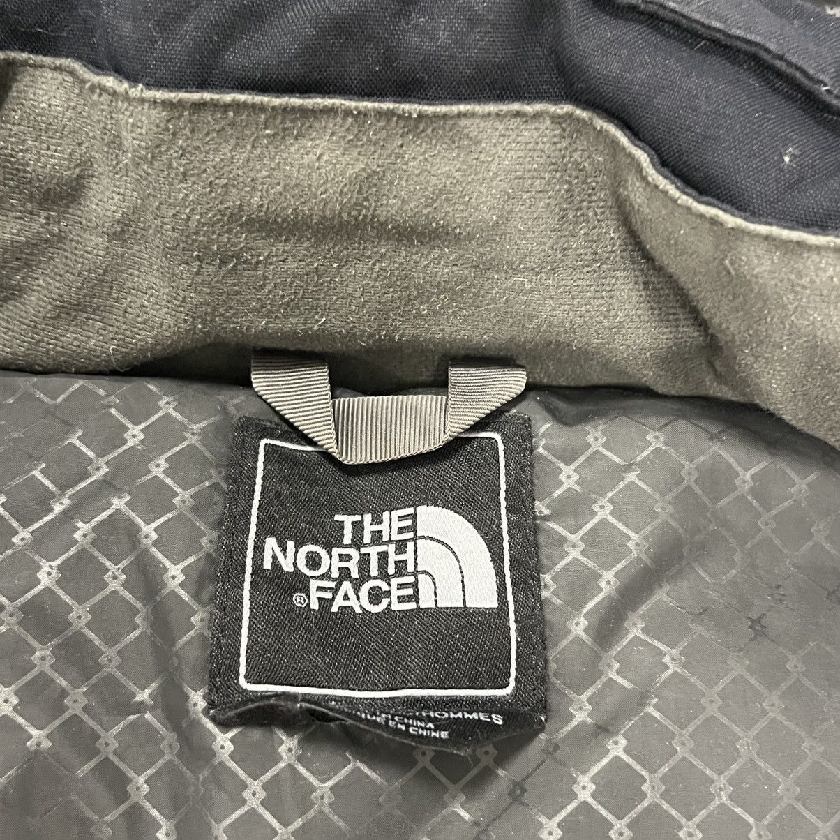 The North Face The North Face navy parka jacket HyVent tnf Size US S / EU 44-46 / 1 - 10 Thumbnail