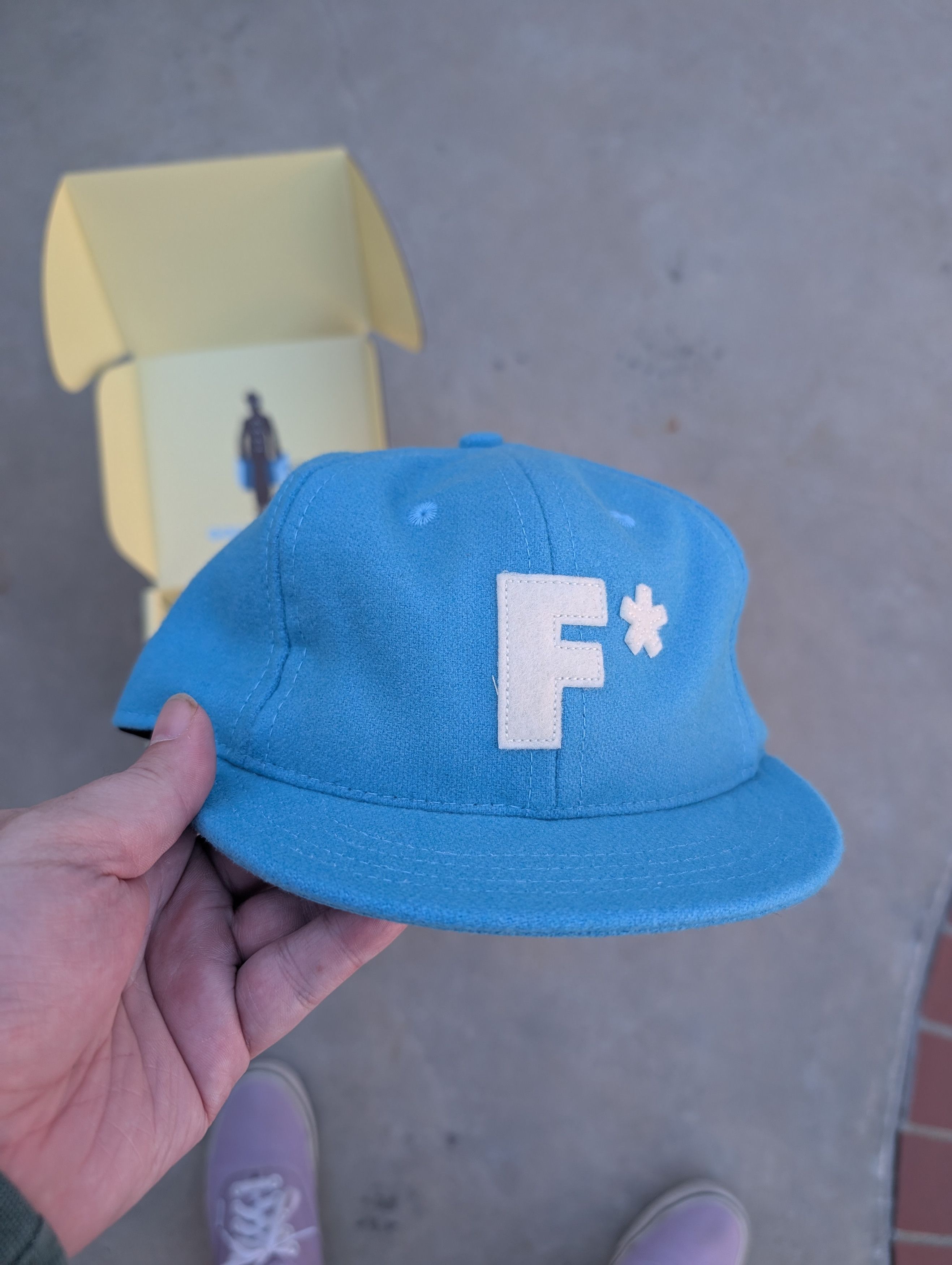 Golf Le Fleur F* fitted hat. Size 7. New.