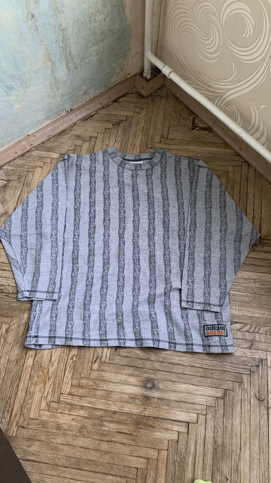 Adidas Vintage adidas streetball sweatshirt 90s Size US L / EU 52-54 / 3 - 1 Thumbnail