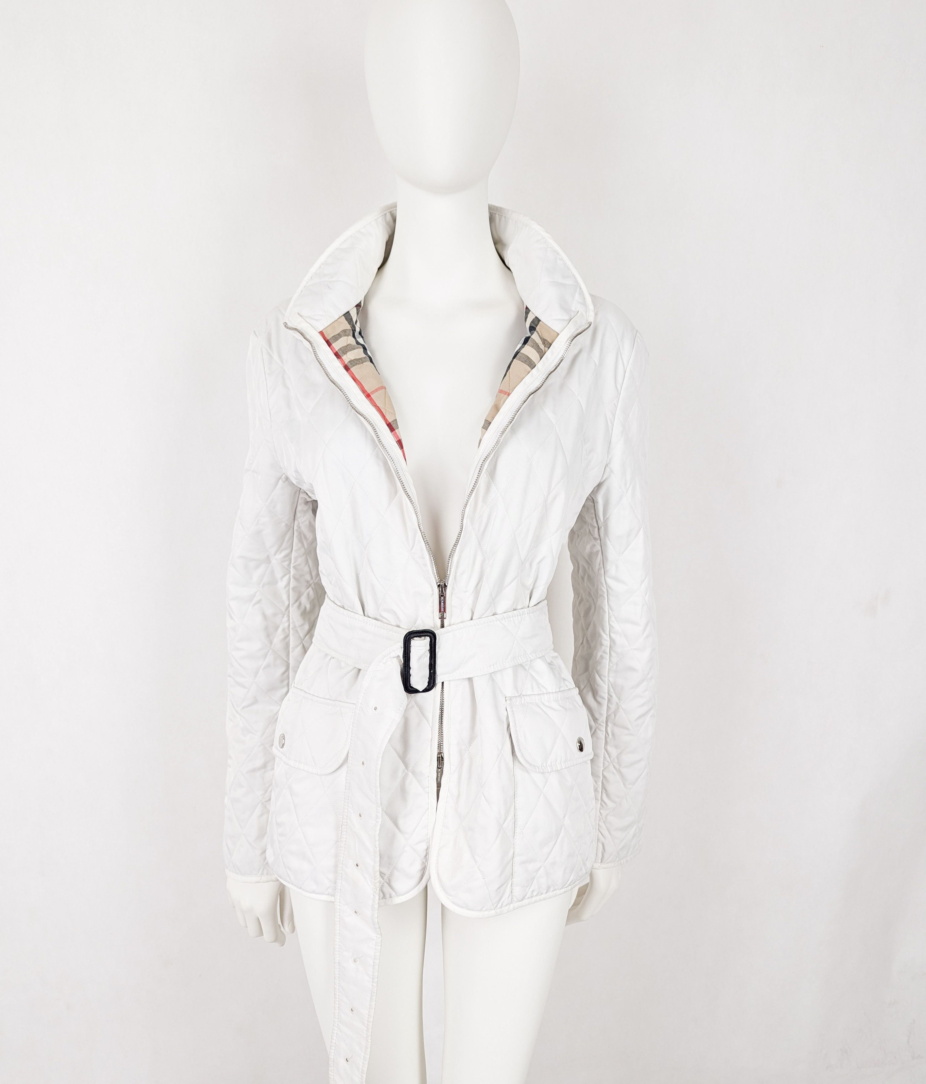 Burberry Burberry quilted nova check coat L Size L / US 10 / IT 46 - 2 Thumbnail