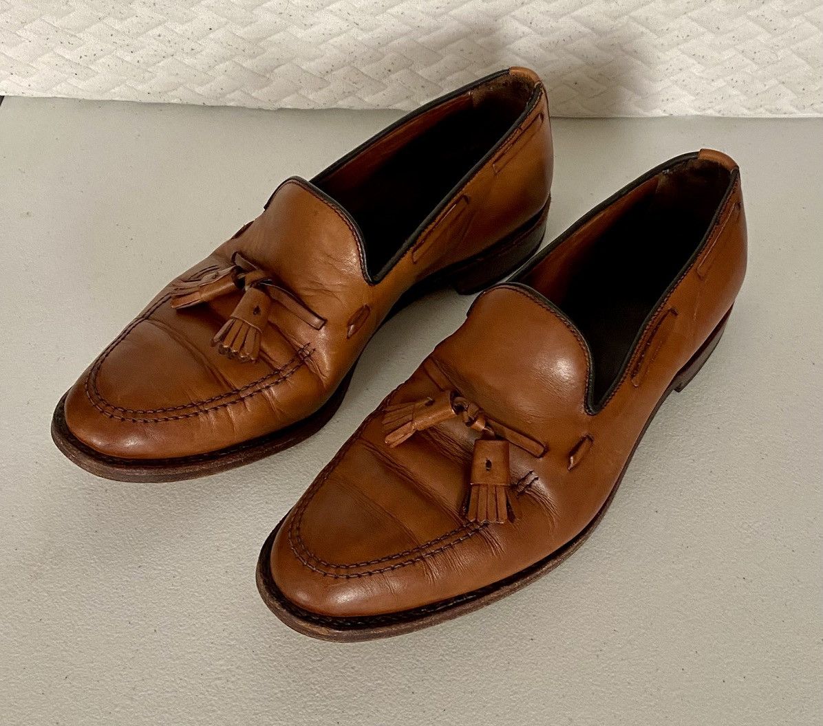 Allen Edmonds AE 🇺🇸 tobacco leather Grayson tasseled vamp 9.5 E Made in USA Size US 9.5 / EU 42-43 - 1 Thumbnail