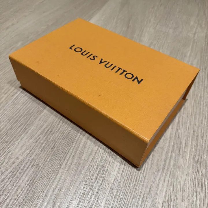 Louis Vuitton Louis Vuitton Pink Flat Sandals for Women -2508 Size US 5 / IT 35 - 6 Thumbnail