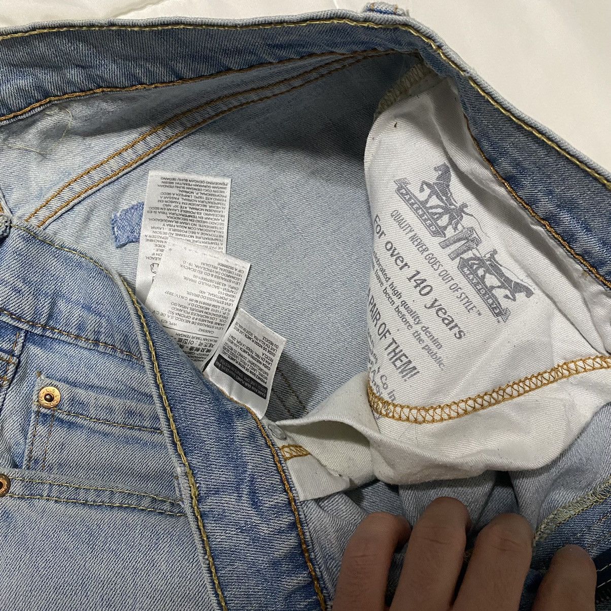 Levi's Light Wash Levi’s 511 Denim Jeans Size US 33 - 8 Thumbnail