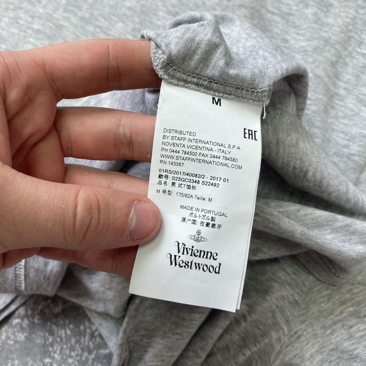 Vivienne Westwood Luxury Vivienne Westwood Small basic logo gray designer tee Size US M / EU 48-50 / 2 - 5 Thumbnail
