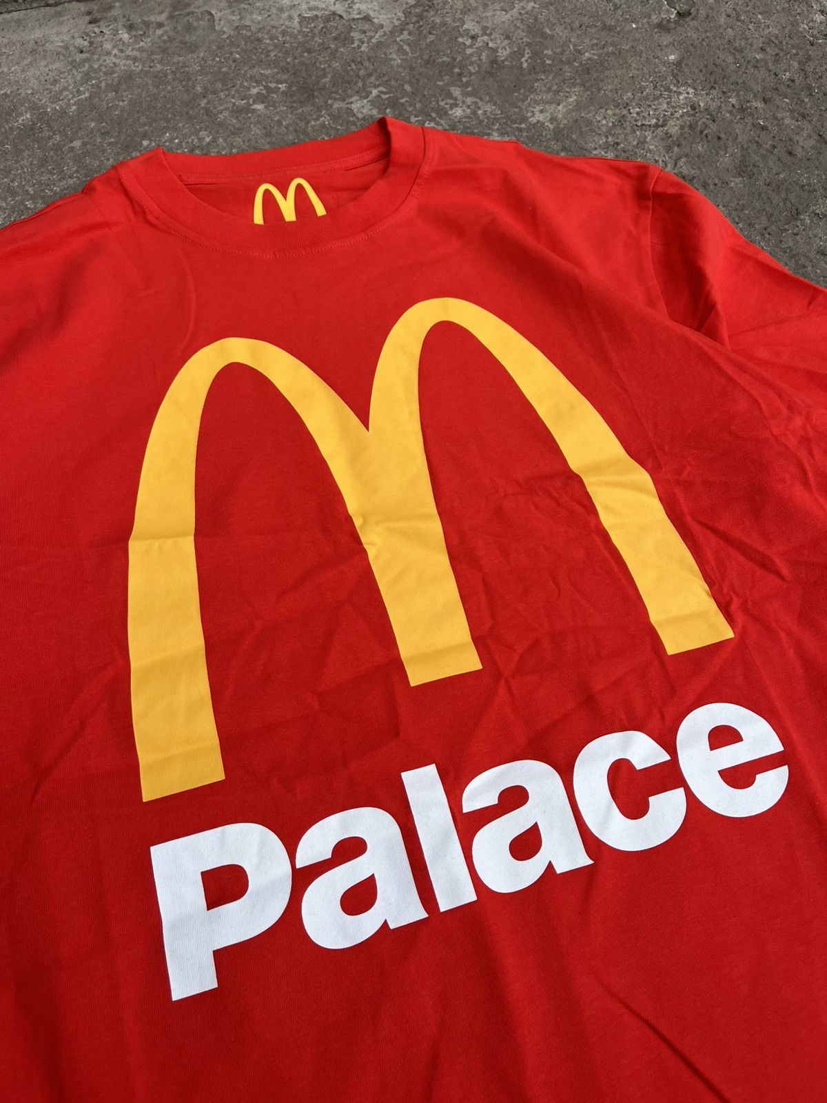 Palace 🍔PALACE X MCDONALD’s LIMITED EDITION BIG LOGO RED TEE Size US XL / EU 56 / 4 - 2 Thumbnail