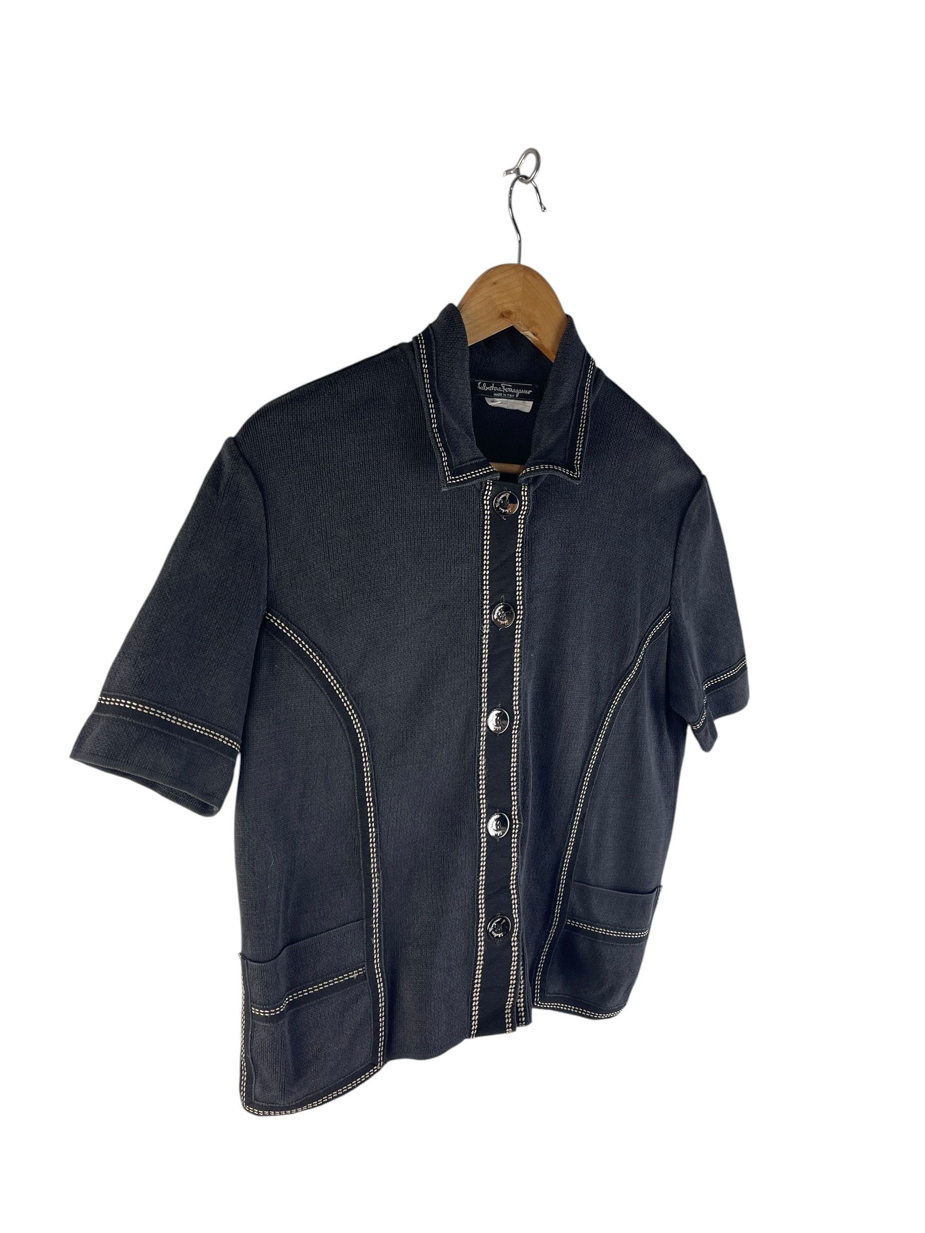 Salvatore Ferragamo Vintage Salvatore Ferragamo Cropped Button Top Size US S / EU 44-46 / 1 - 5 Thumbnail
