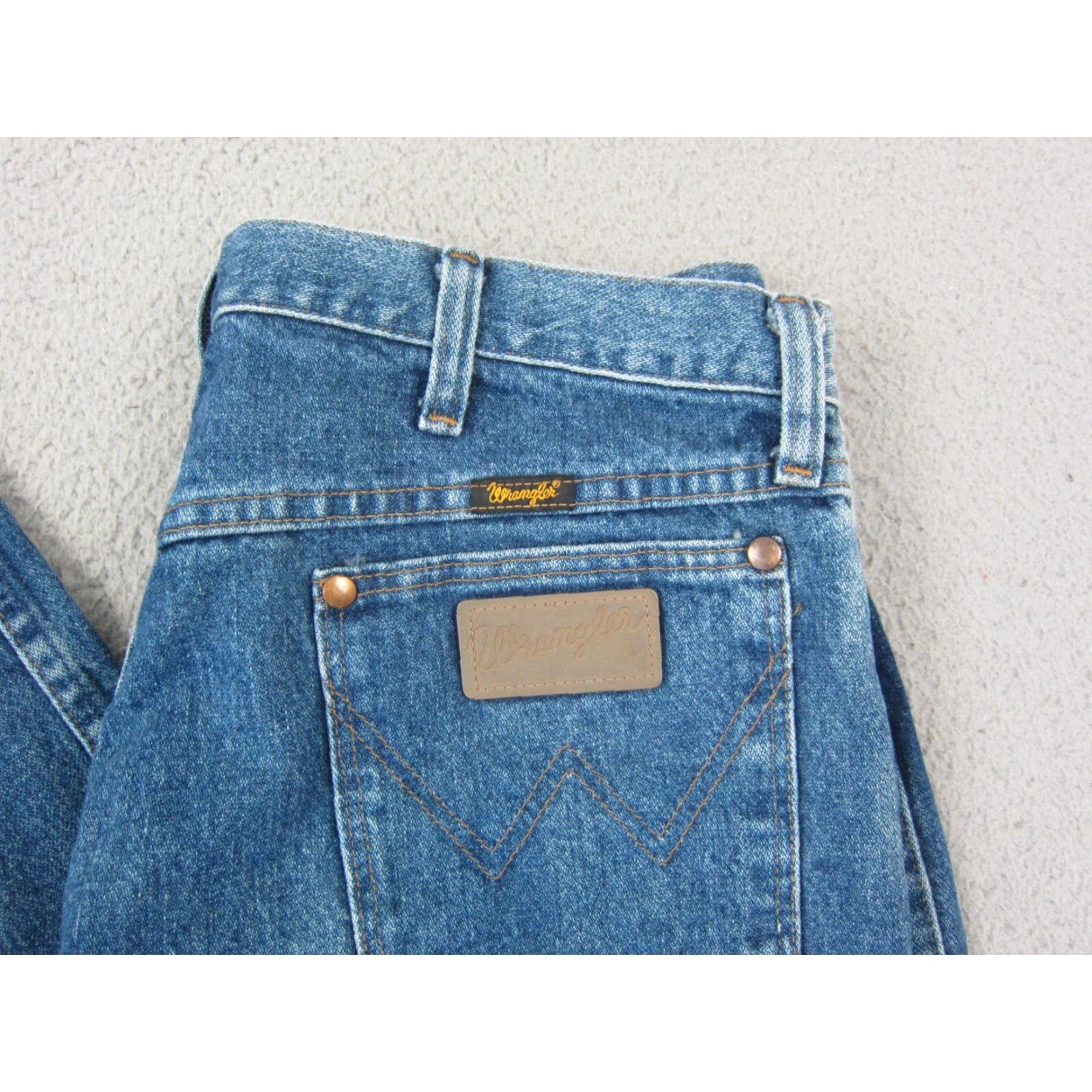 Wrangler VINTAGE Wrangler Jeans Mens 36x36 Blue Cowboy Cut Original Fit 13MWZ Denim Straight Size US 36 / EU 52 - 2 Thumbnail