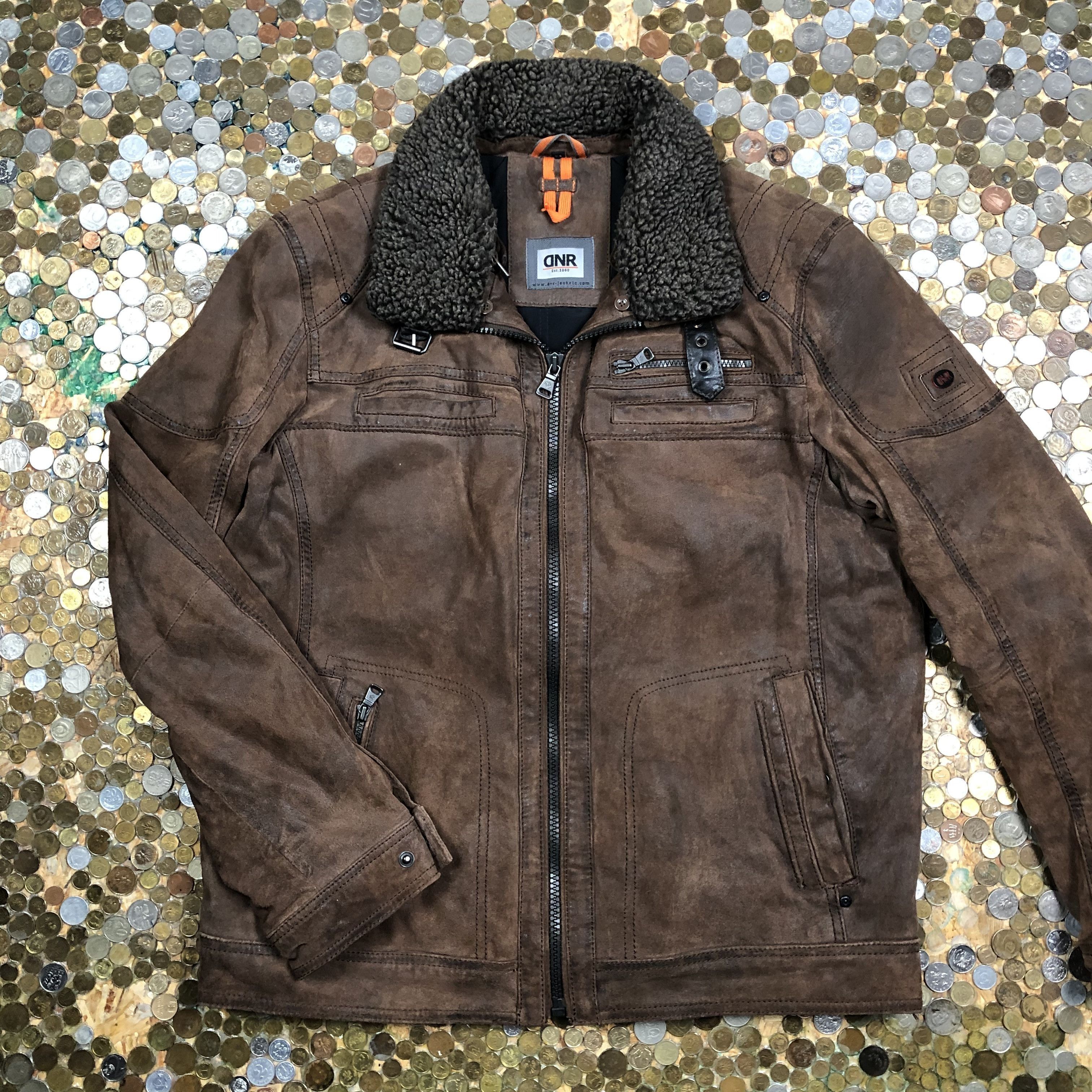 Vintage DNR Vintage Leather Winter jacket 90's Size US L / EU 52-54 / 3 - 1 Thumbnail