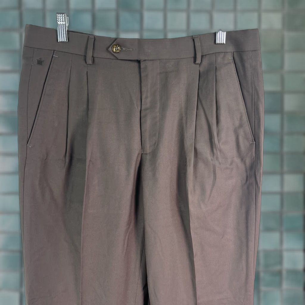 Vintage Louis Philippe Pants Men's Dress Pants Slim Ultra Fit 34 Gray Solid Zip Flat Front Inseam 30 Size US 34 / EU 50 - 1 Thumbnail