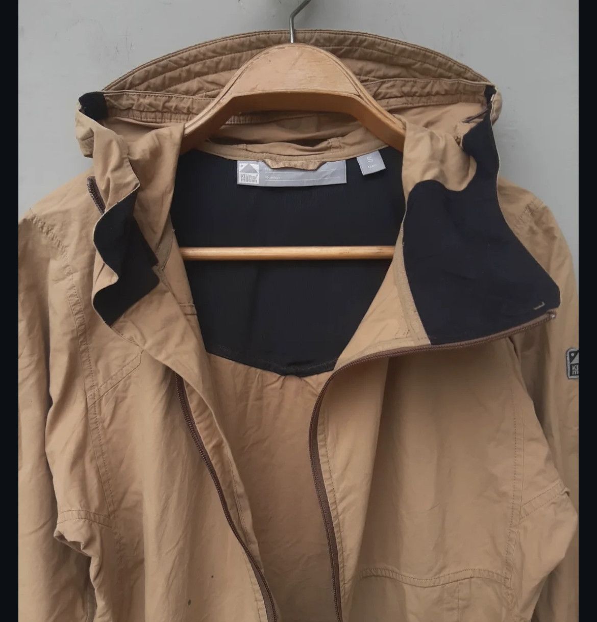 Klattermusen 2000s Klattermusen Asymmetric Loride Wood Hodded Jacket Size US M / EU 48-50 / 2 - 3 Thumbnail