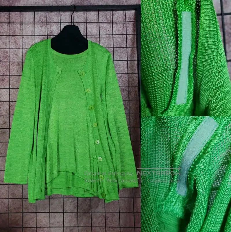 Yves Saint Laurent YSL Green Long Sleeve Knit Top for Women . Size M / US 6-8 / IT 42-44 - 2 Thumbnail
