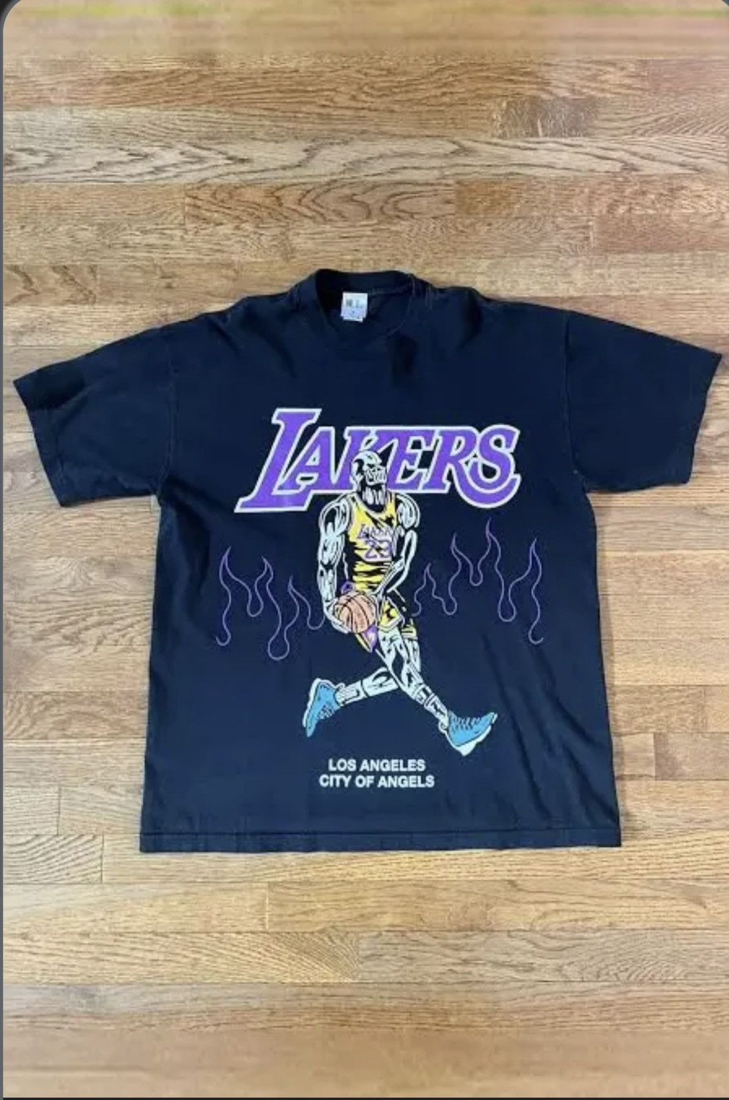 image of Warren Lotas Lakers Lebron Graphic Tee in Black, Men's (Size Medium)