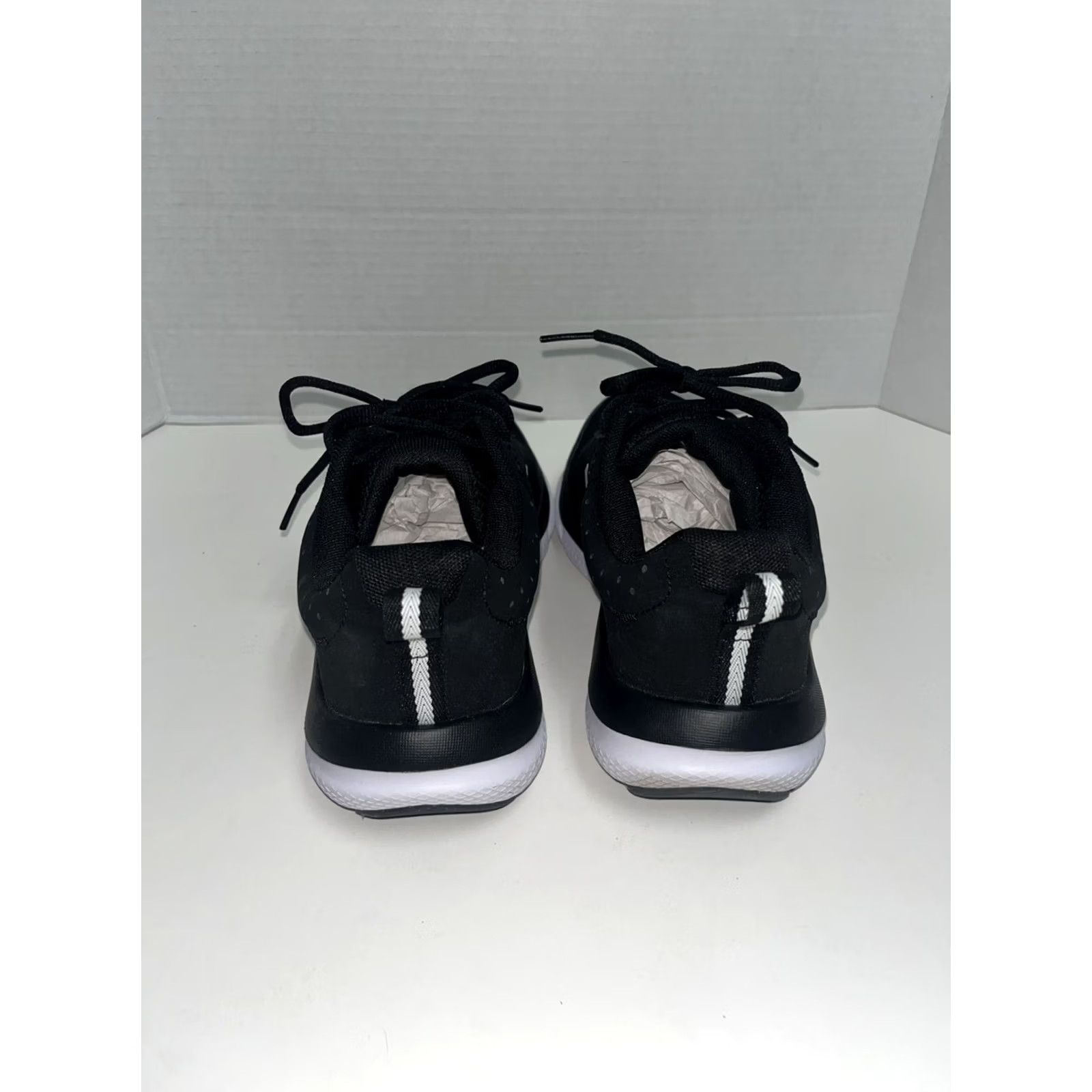 Under Armour Under Armour Charged Assert 9 Sneaker 8.5 Black Mens Athletic Size US 9 / EU 42 - 3 Thumbnail