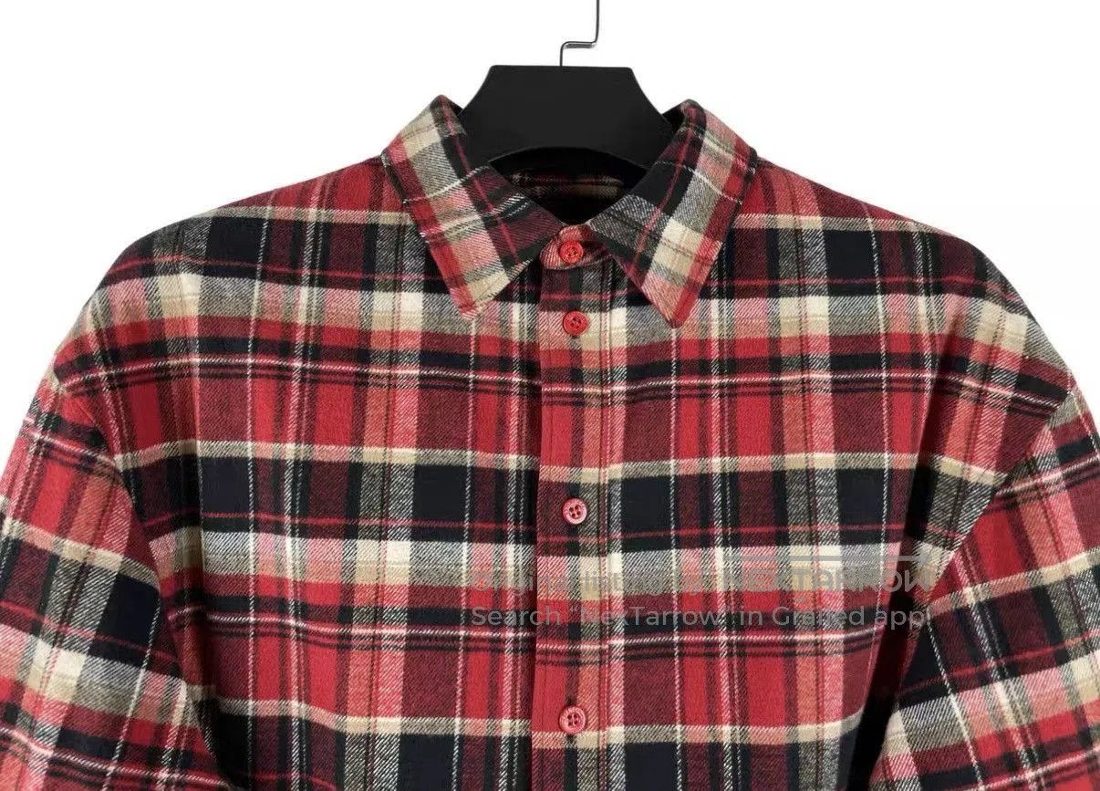 Balenciaga Red Plaid Long Sleeve Button-Up Shirt Size M. Size US M / EU 48-50 / 2 - 3 Thumbnail