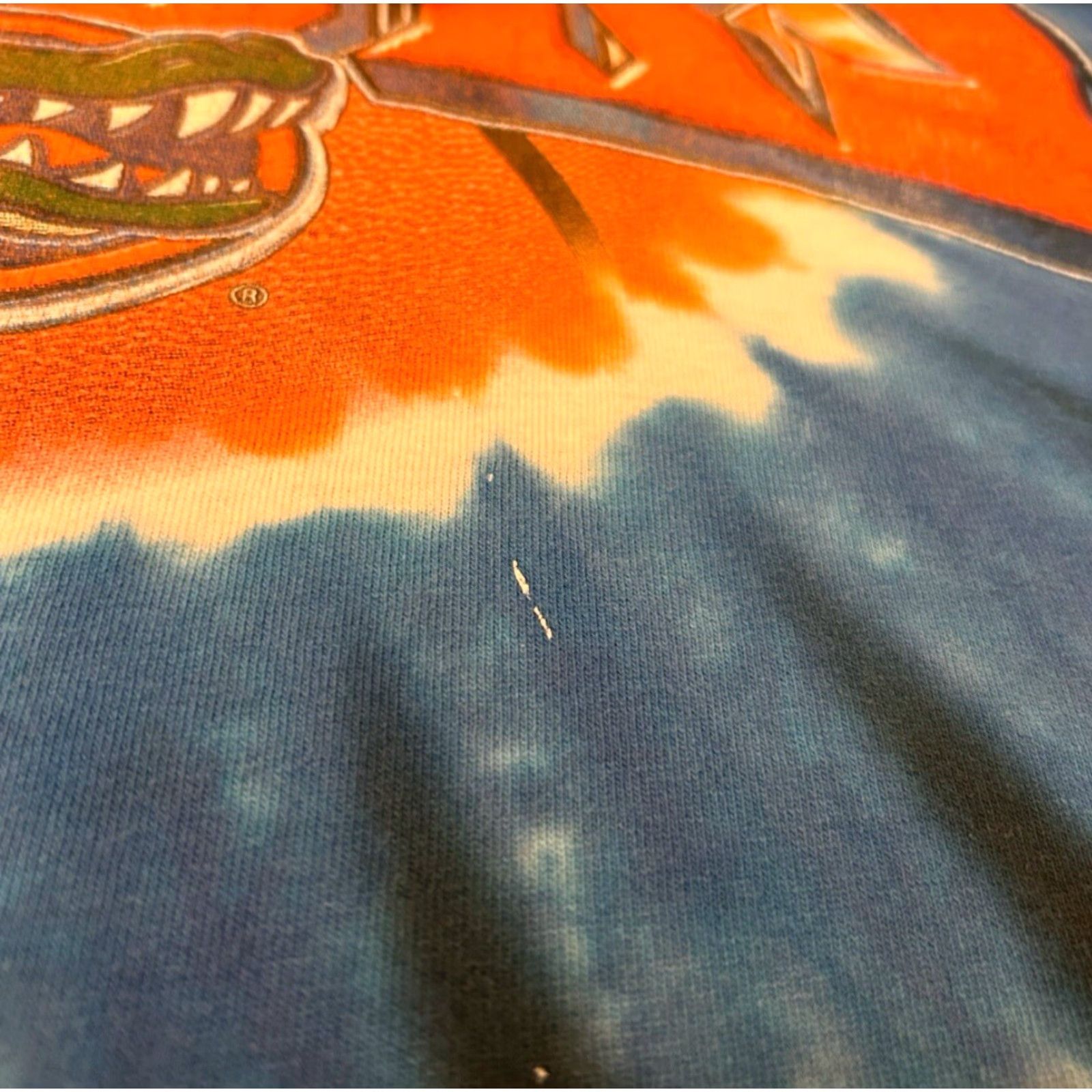 Liquid Blue VINTAGE Liquid Blue Florida Gators Basketball Tie Dye VTG Shirt Mens Size XL Size US XL / EU 56 / 4 - 3 Thumbnail