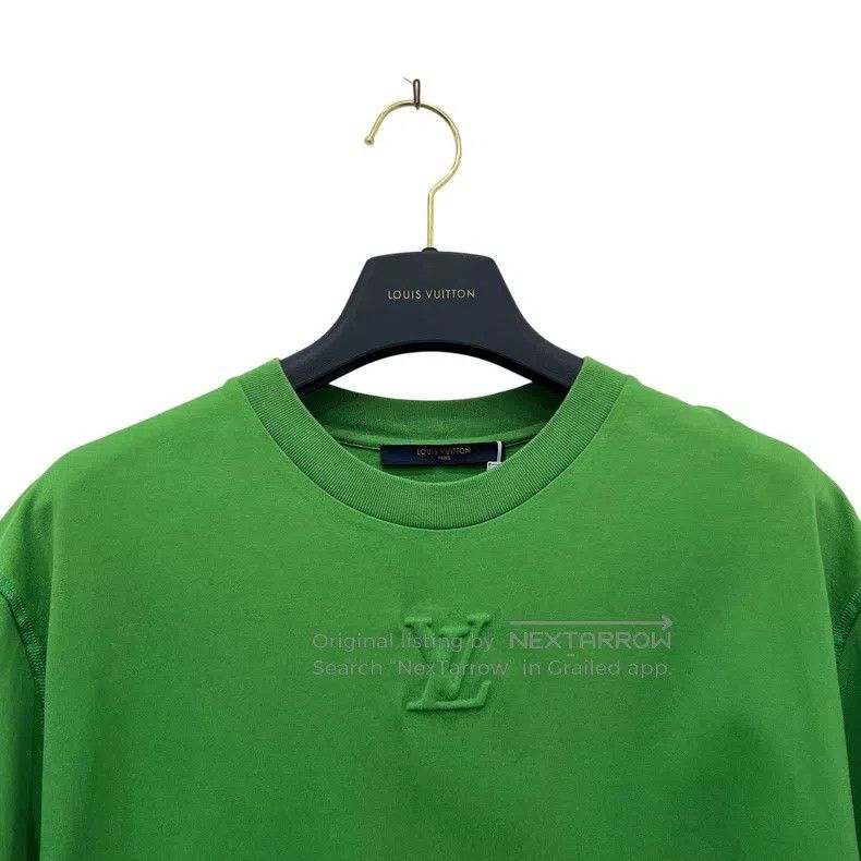 Louis Vuitton Louis Vuitton Green embossed short sleeve Size US S / EU 44-46 / 1 - 3 Thumbnail
