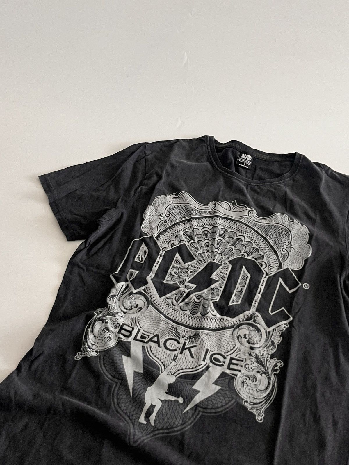 AC/DC × Band Tees AC/DC shirt black ice in grey Size US L / EU 52-54 / 3 - 2 Thumbnail