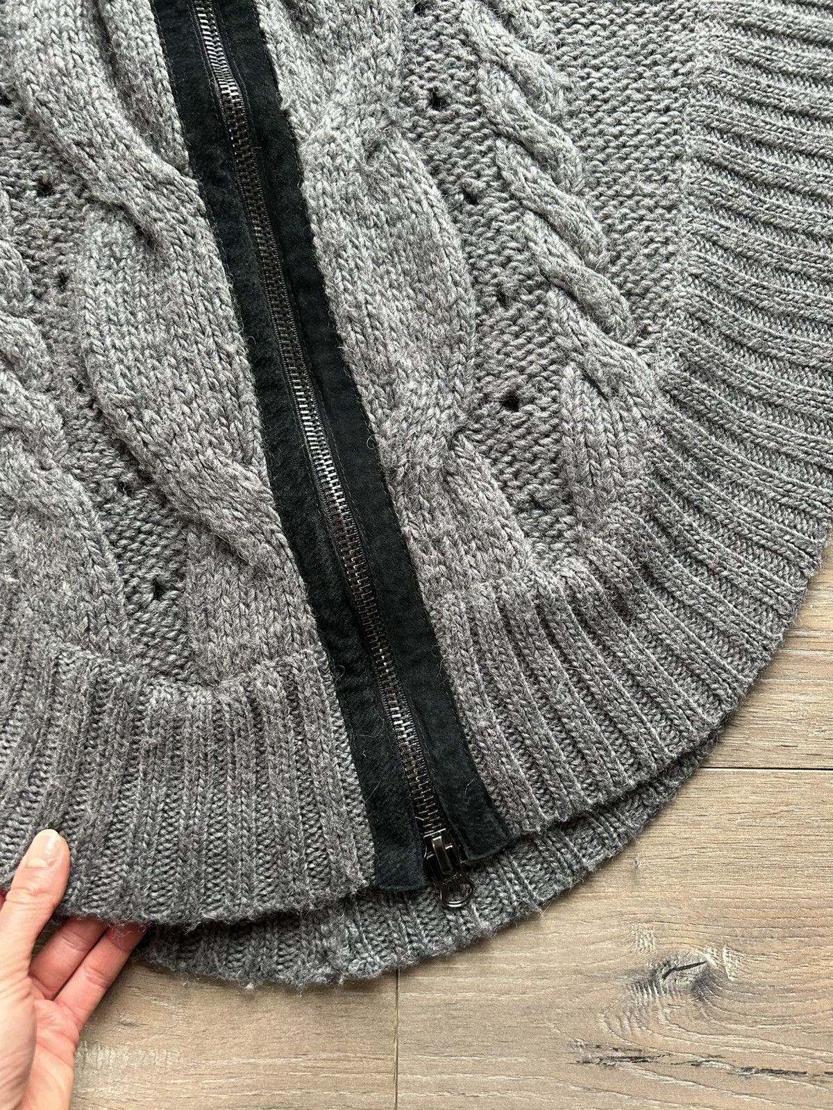 Other Day Birger et Mikkelsen wool cape poncho one size Size ONE SIZE - 6 Thumbnail